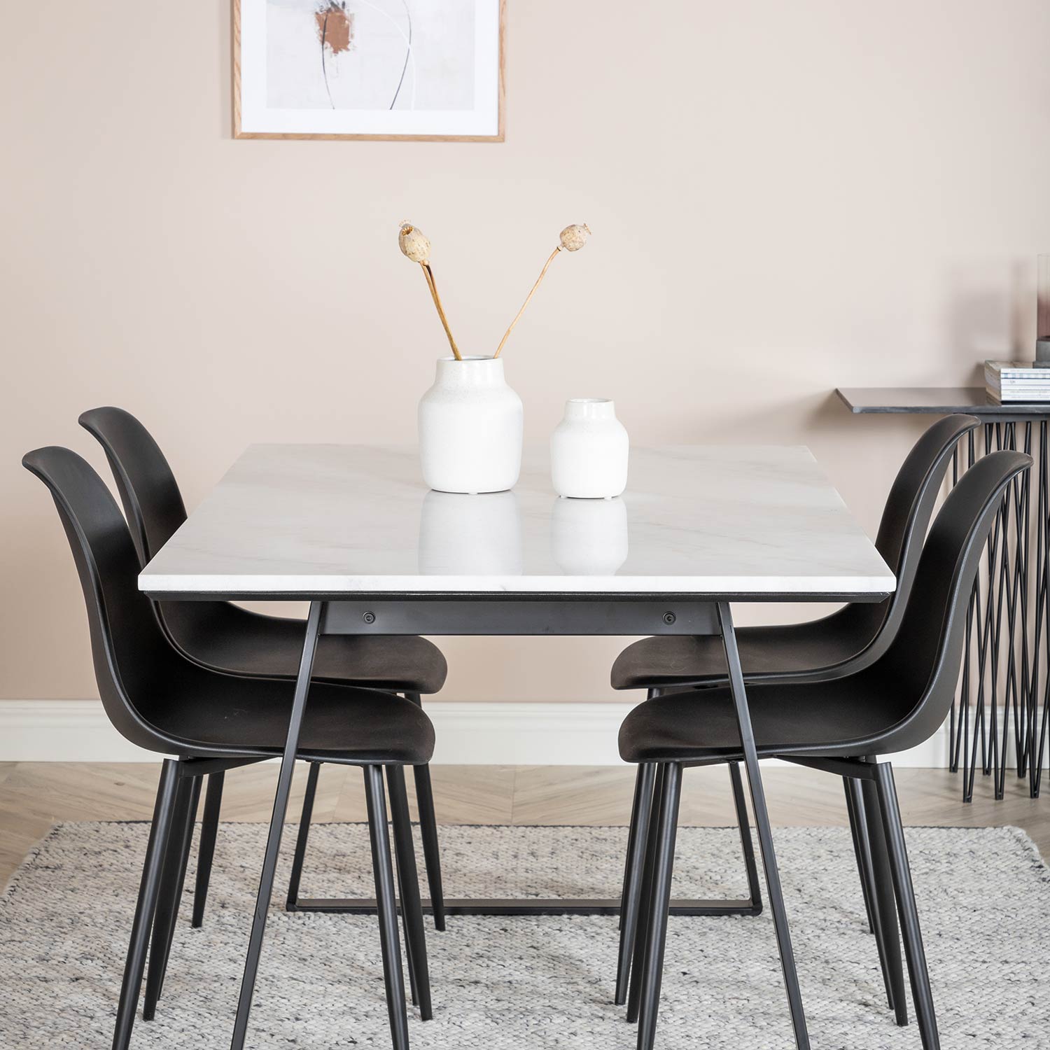 Spisegruppe Venture Home Estelle 140 med 4 Pop Stoler