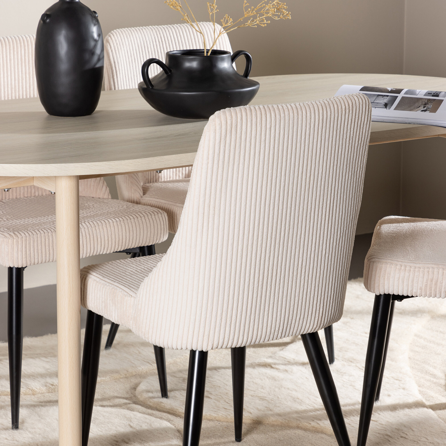 Hvitvaske/Beige