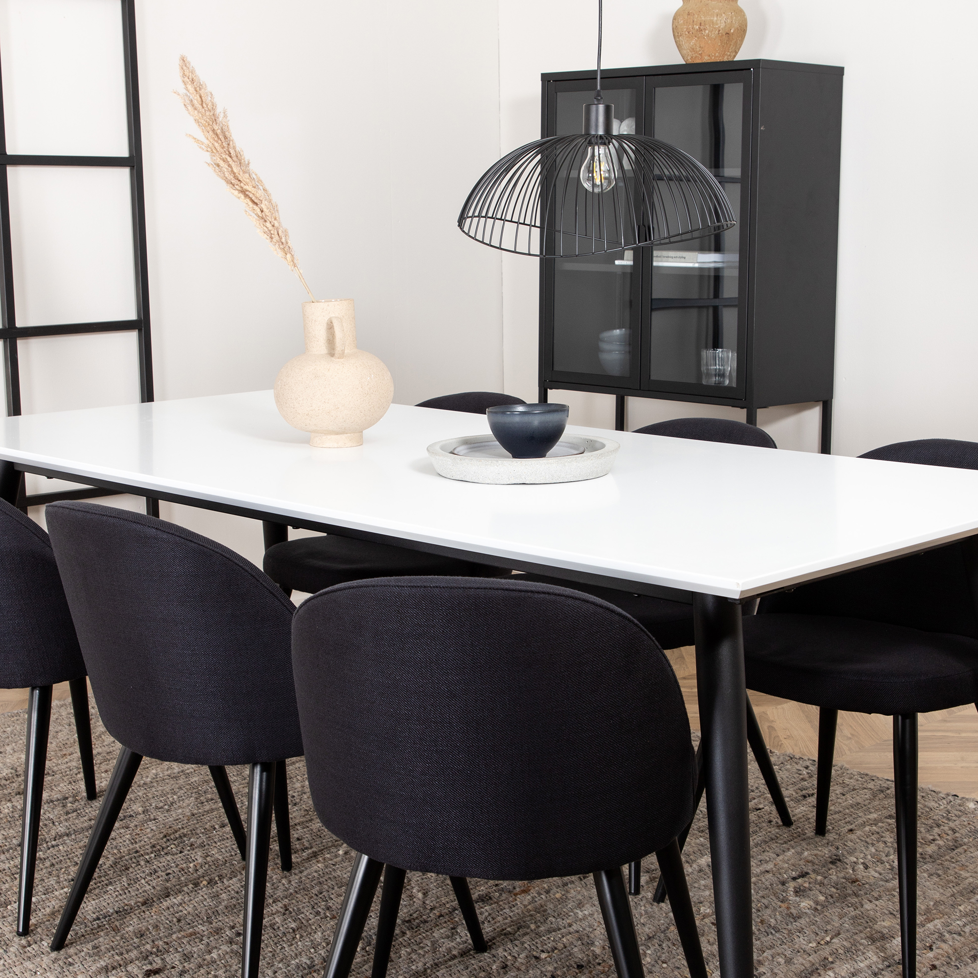 Spisegruppe Venture Home Jolie med 6 Valentina Stoler