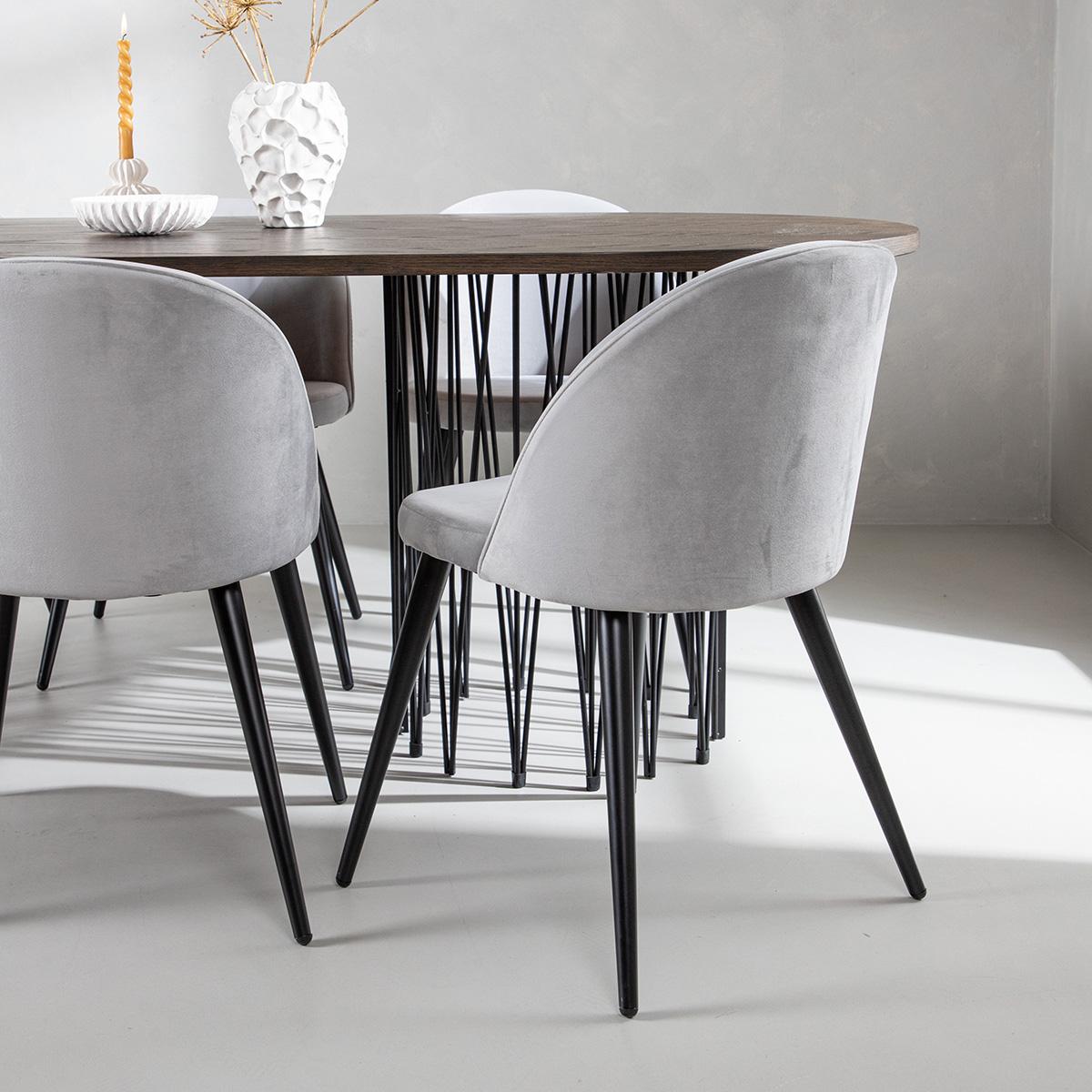 Spisegruppe furniture/fashion Stone med 6 Velvet Stoler