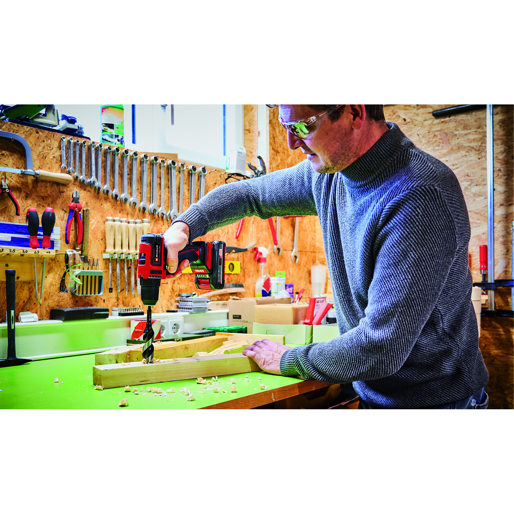 Borskrutrekker Einhell TE-CD 18/40 BL Solo