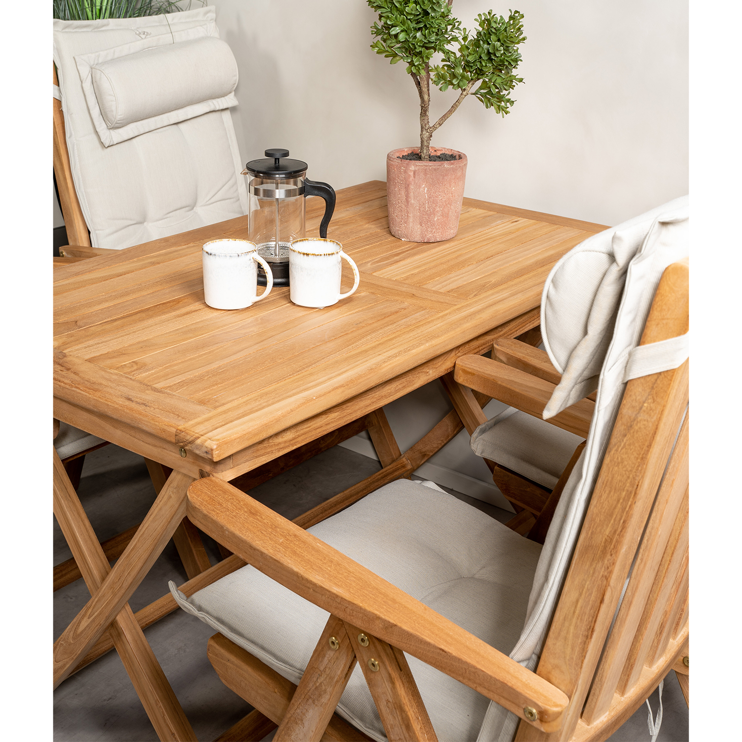 Spisegruppe Venture Home Kenya 120x70 Teak med 4 Kenya PositionsLenestoler