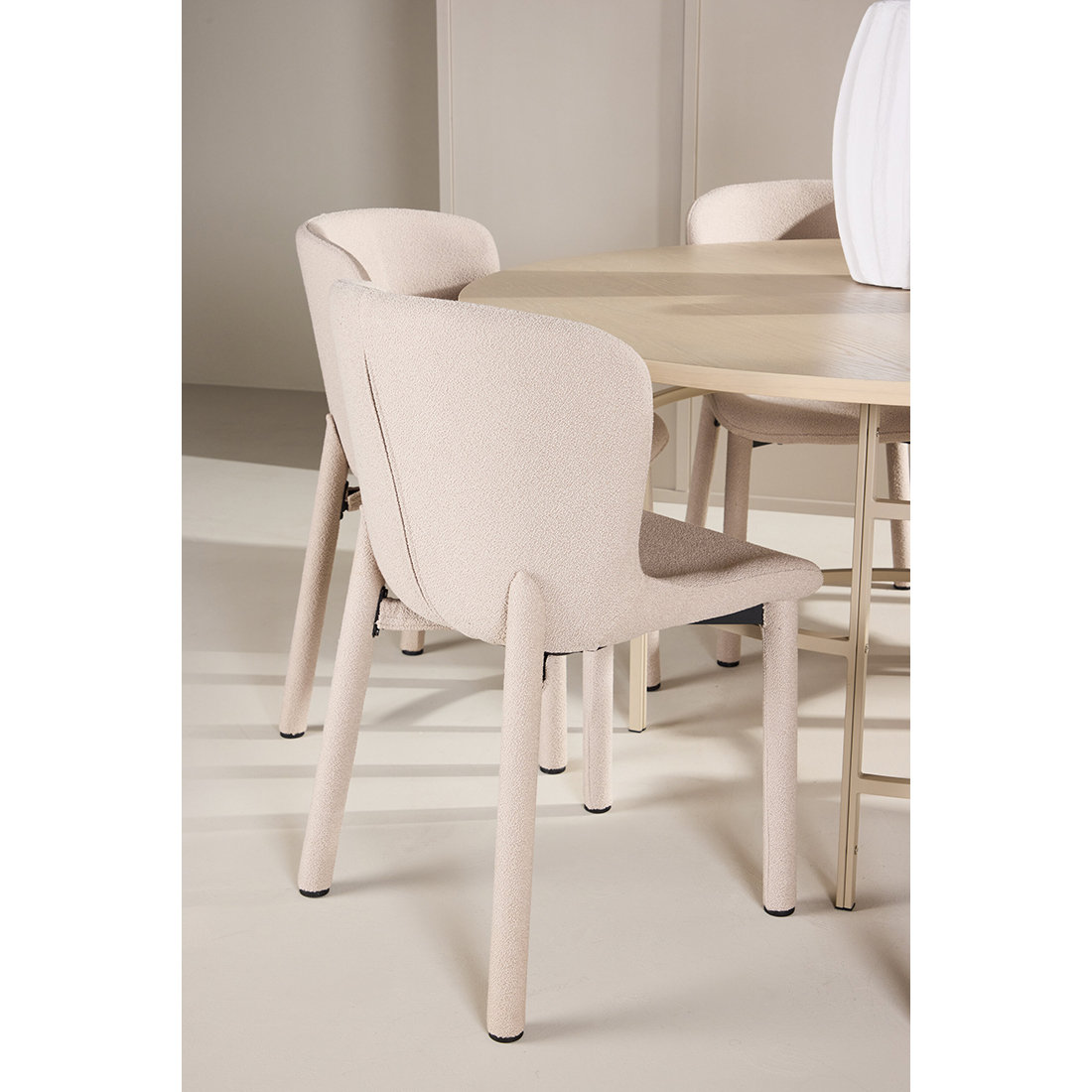 Spisegruppe Venture Home Copenhagen Ø140 cm med 6st Astoria Spisestoler