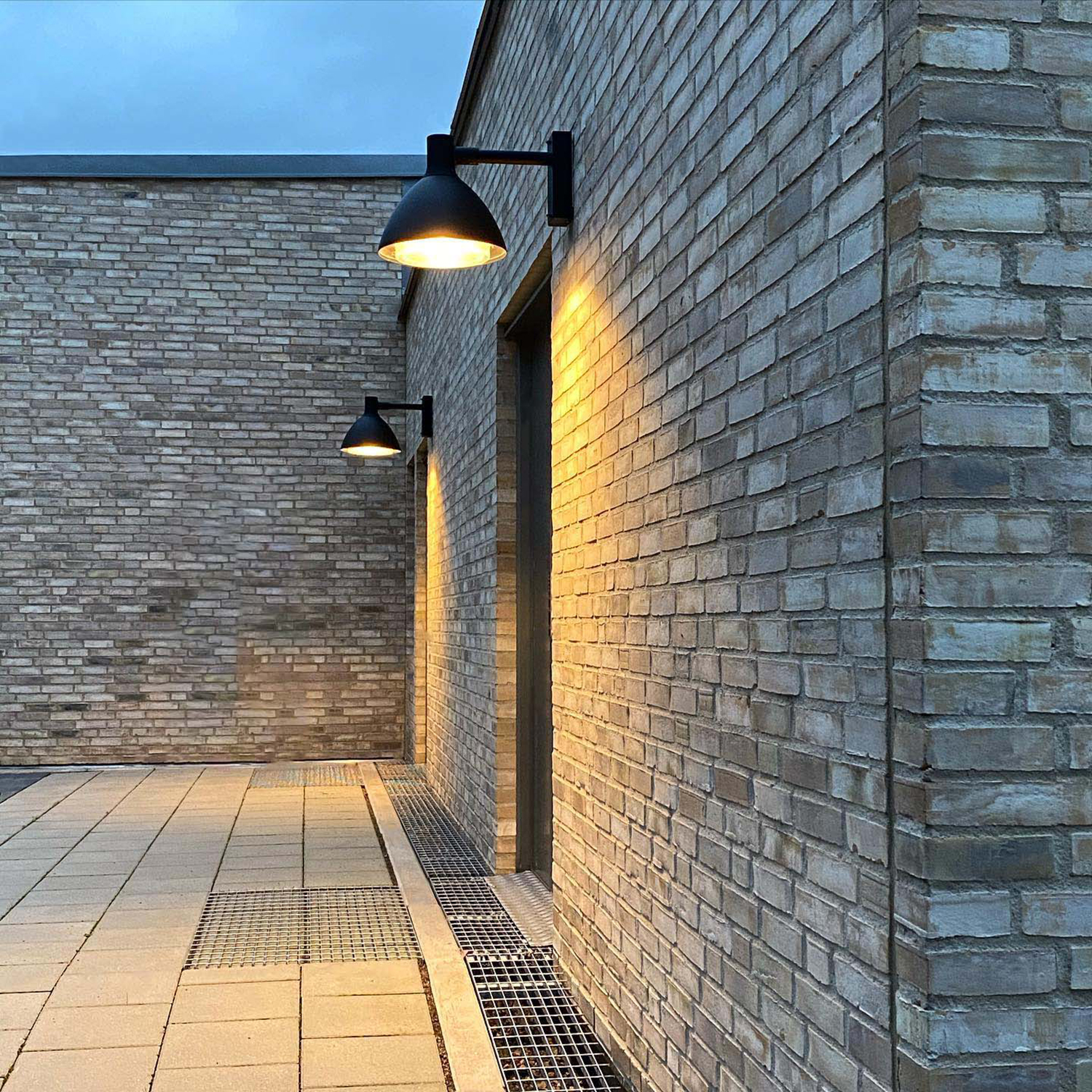 Veggarmatur Westal Ark Medi LED 24W