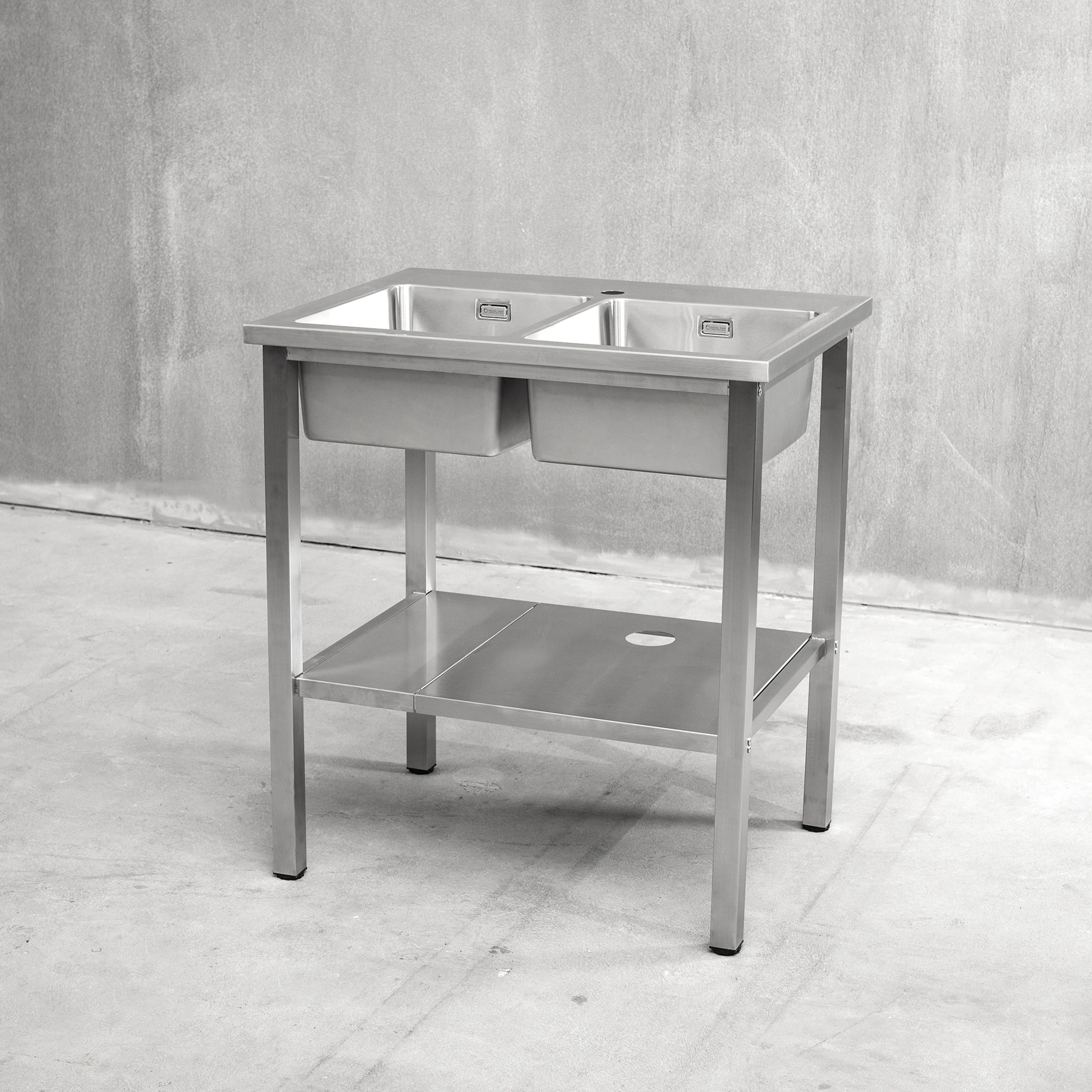 Benkestativ Vilan Stainless Variant Stativ og Underhylle med Hull
