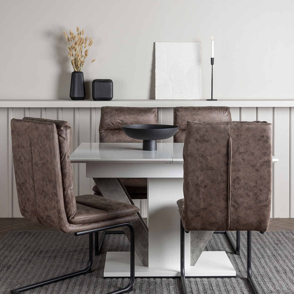 Spisegruppe Venture Home Disa med 4 Zizo Stoler