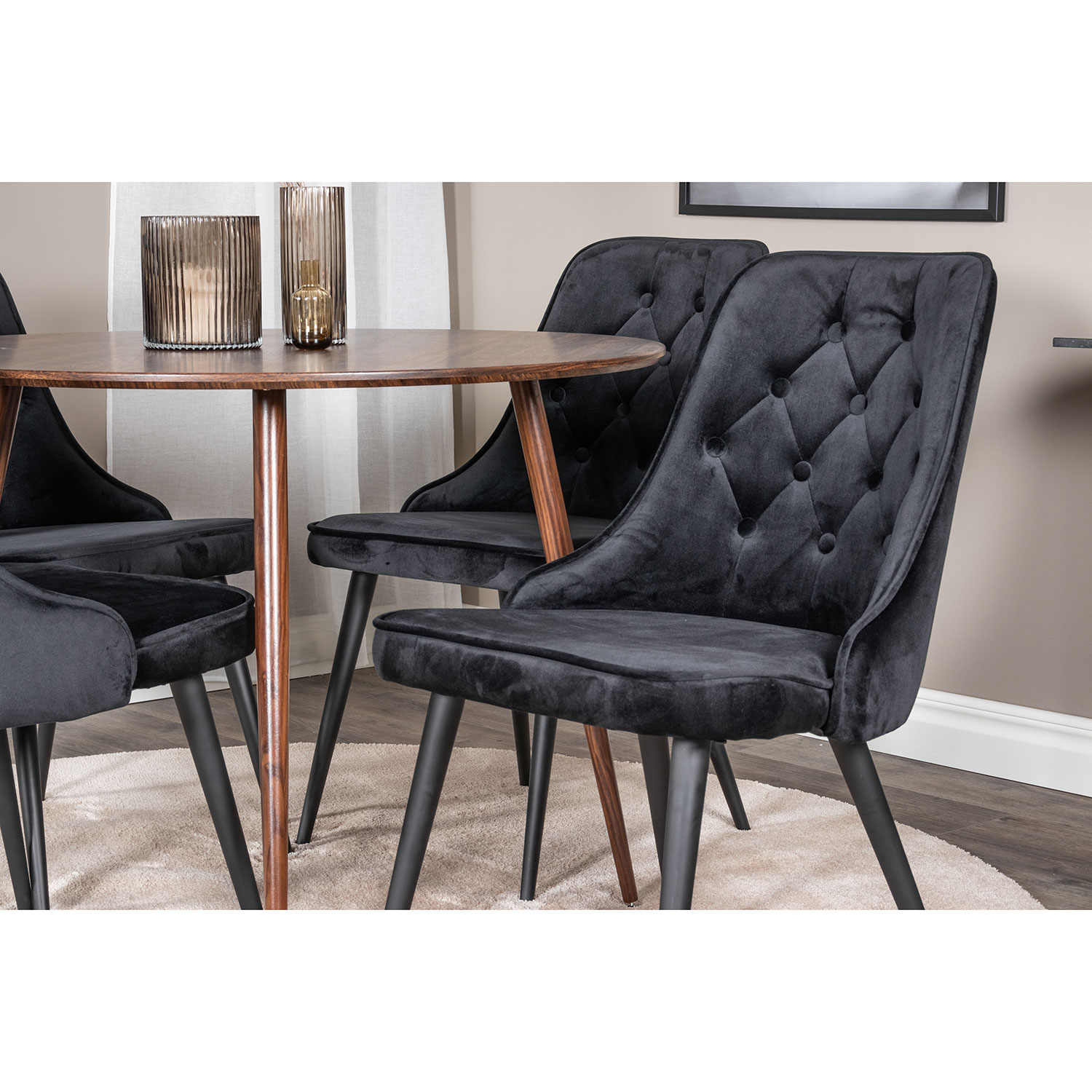 Spisegruppe Venture Home Plaza med 4 Velvet Deluxe Stoler