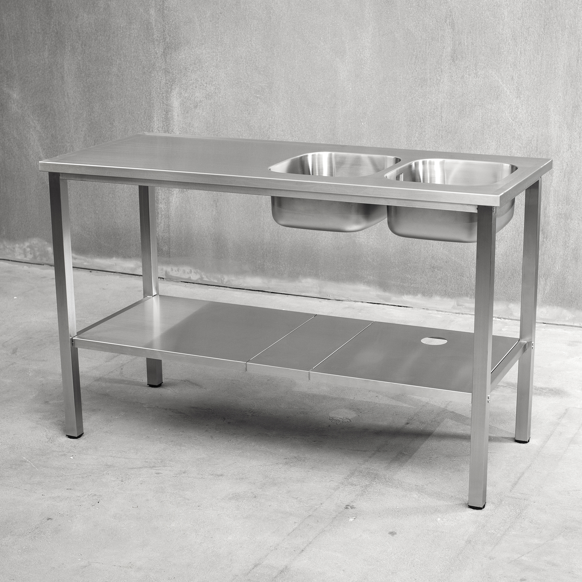 Benkestativ Vilan Stainless Variant Stativ og Underhylle med Hull