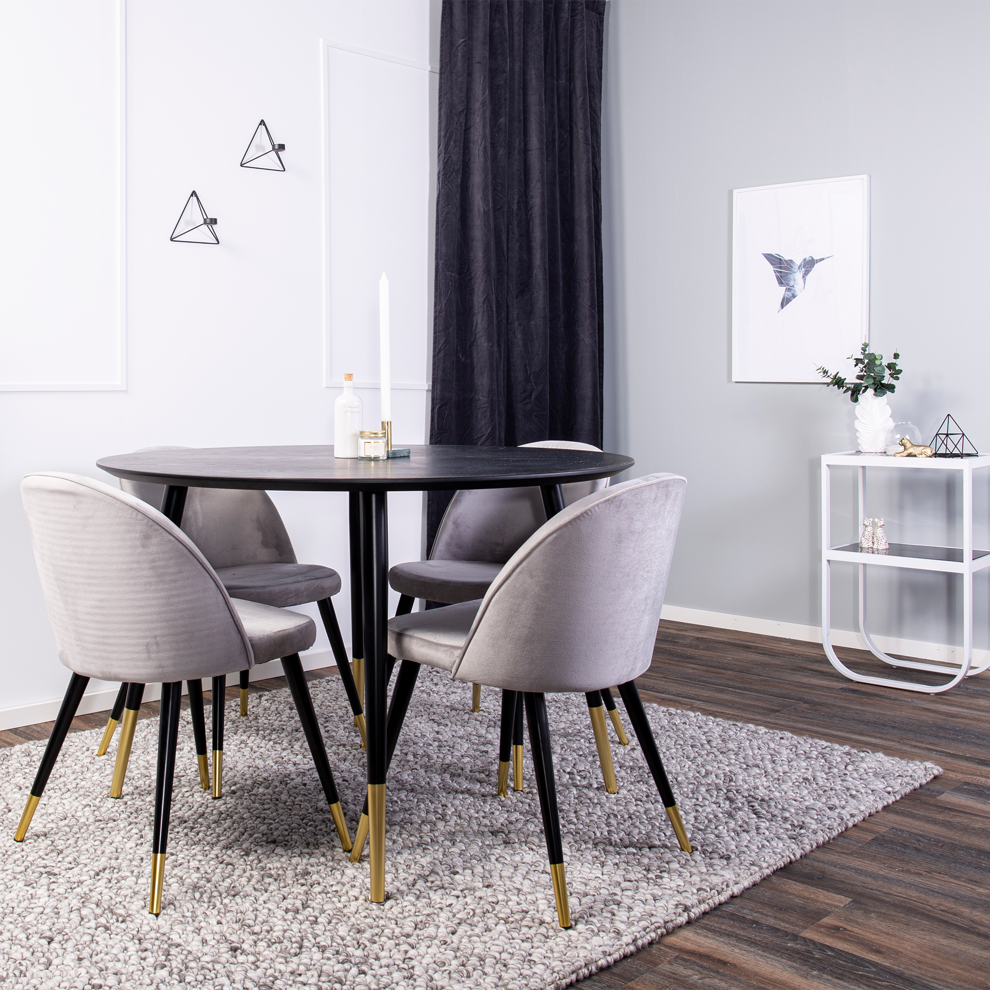 Spisegruppe Venture Home Dipp Ø115 cm med 4 Velvet Stoler