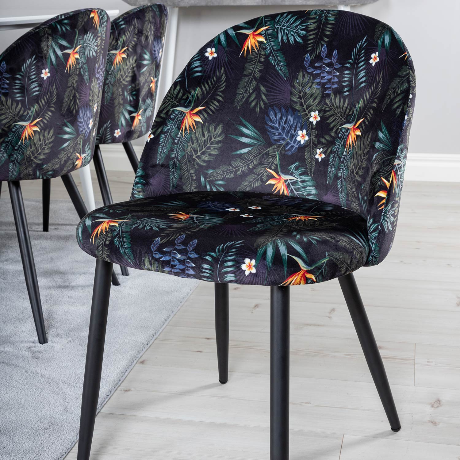 Spisegruppe Venture Home Pobbie med 6 Valentina Stoler Polyester