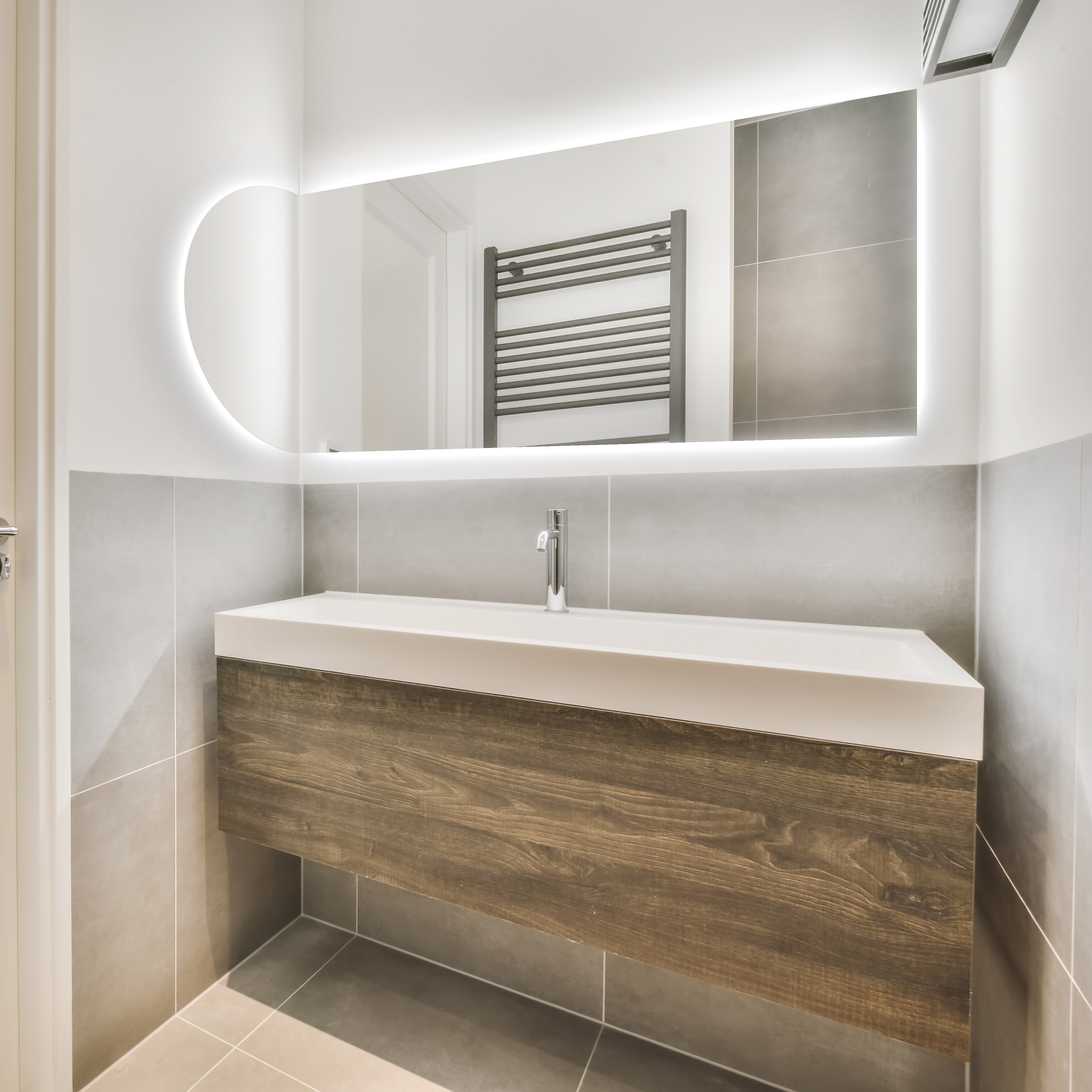 Speil Vidi Aura med LED-belysning