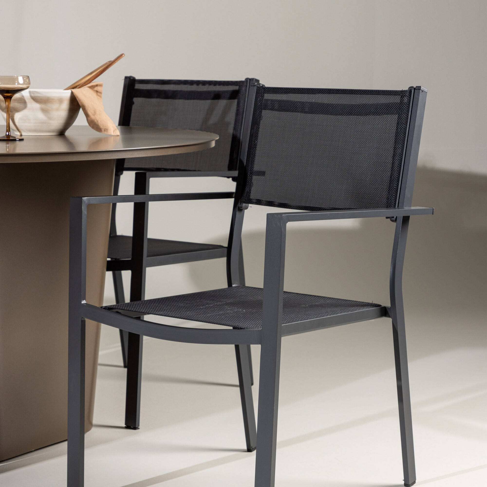 Hagegruppe Venture Home Santa Fe med 4 Copacabana Stoler