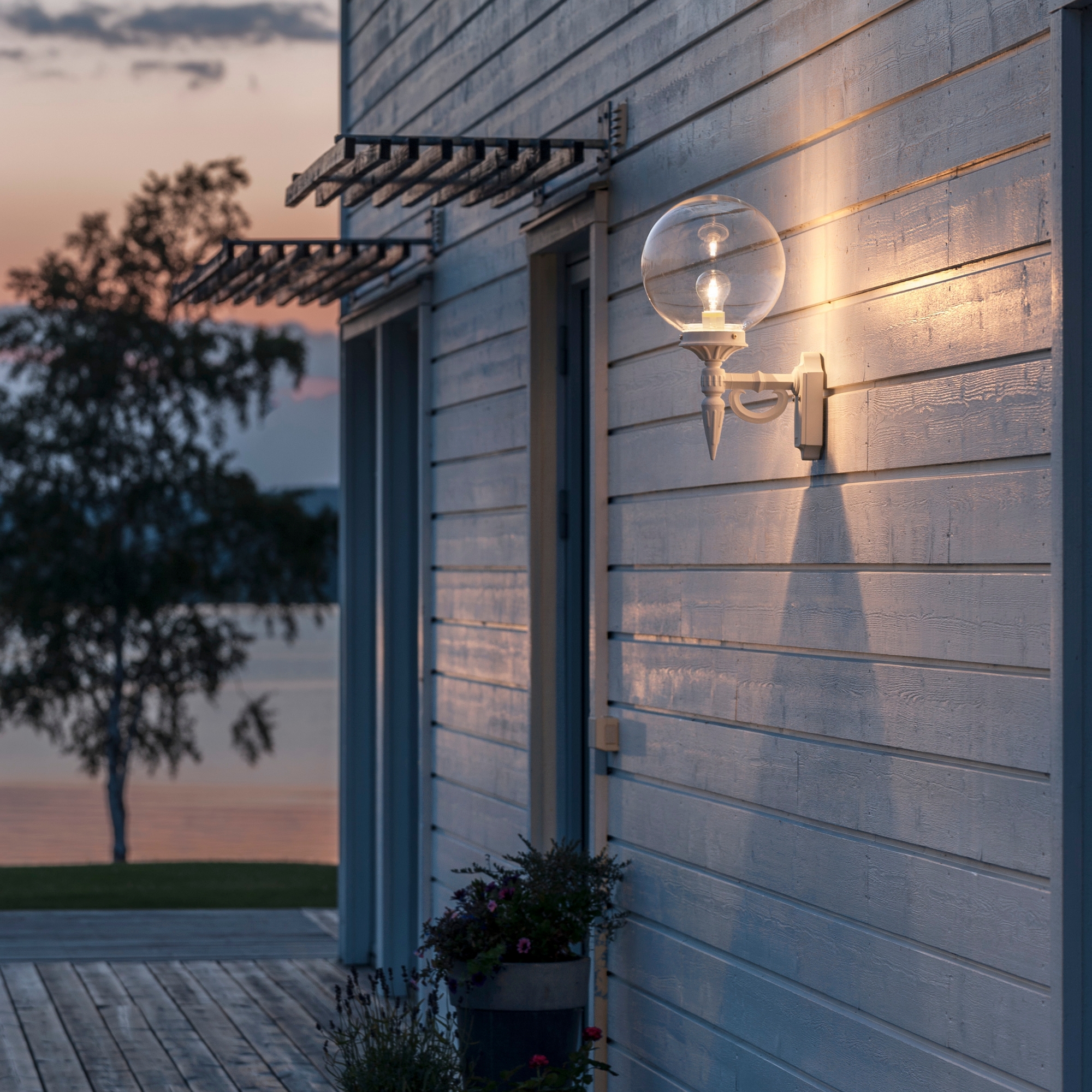 Vegglampe Gnosjö Konstsmide Orion E27