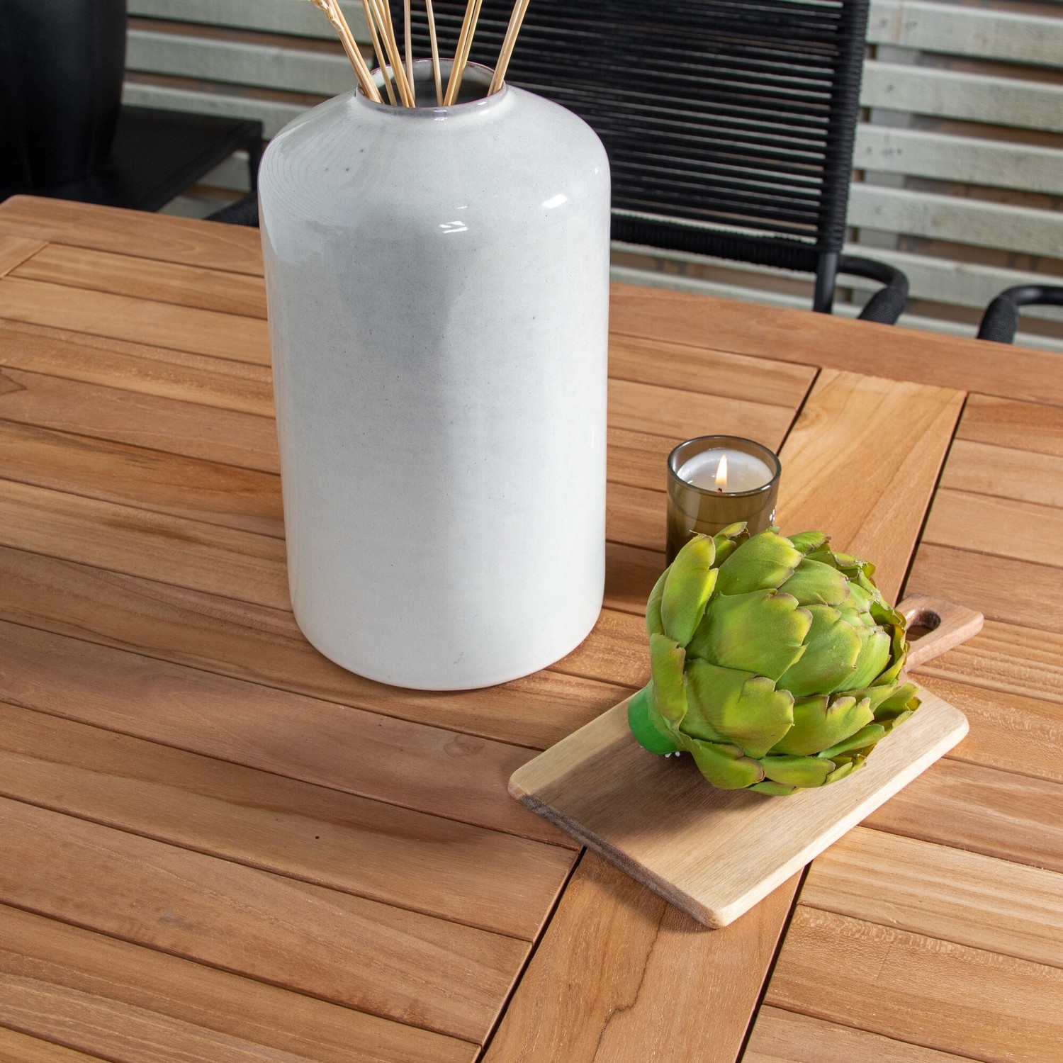 Spisegruppe Venture Home Kenya 120x70 Teak med 4 Lindos Lenestoler