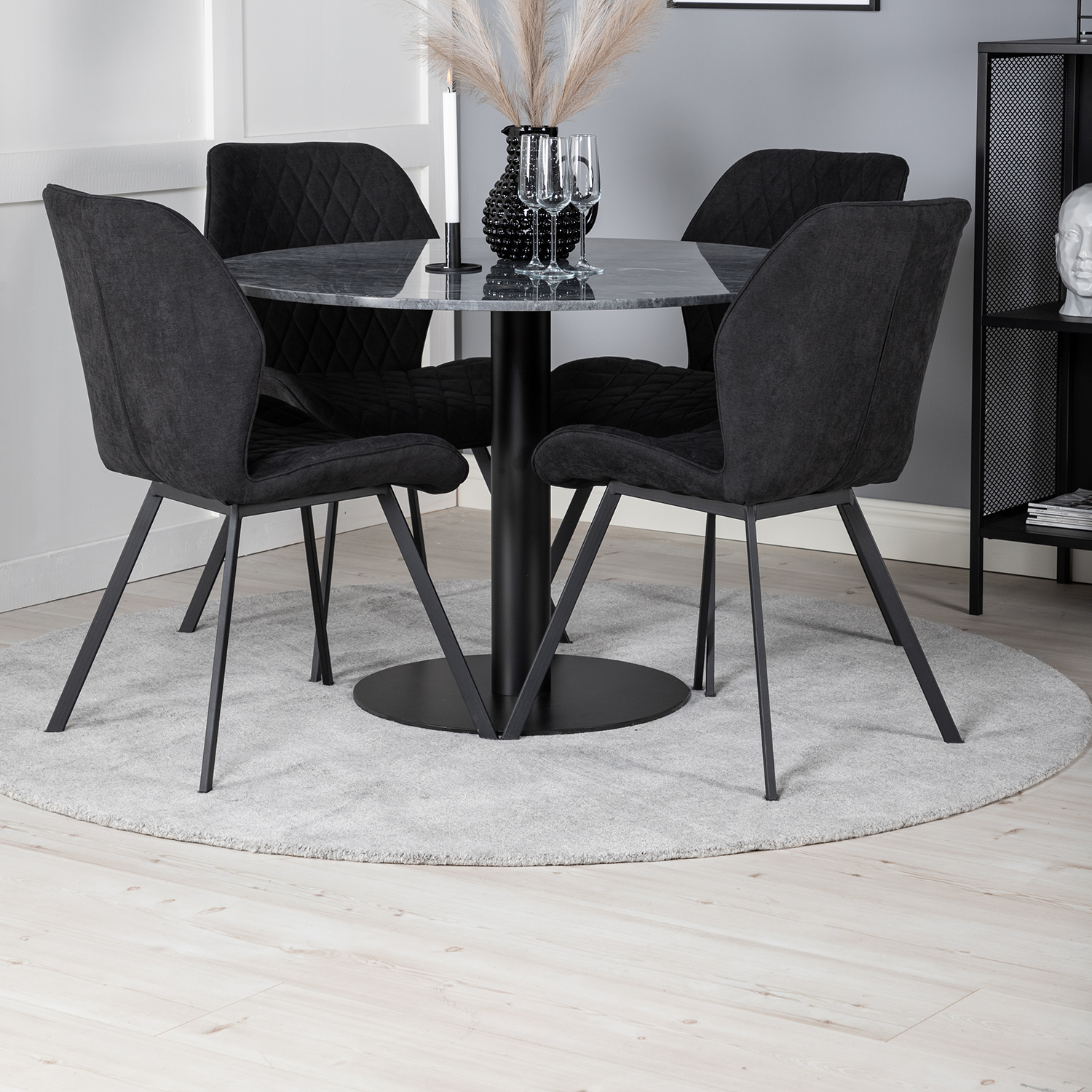 Spisegruppe Venture Home Estelle med 4 Geneva Stoler Polyester