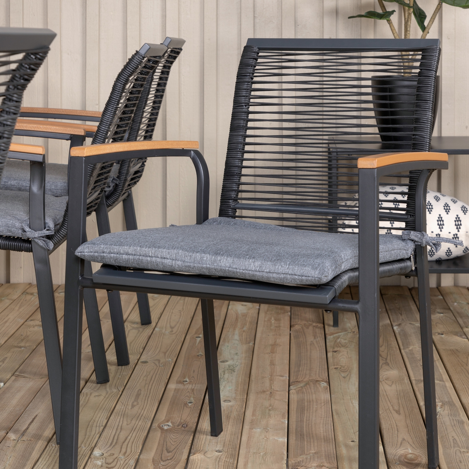 Spisegruppe Venture Home Perla med 8 Douglas Spisestoler