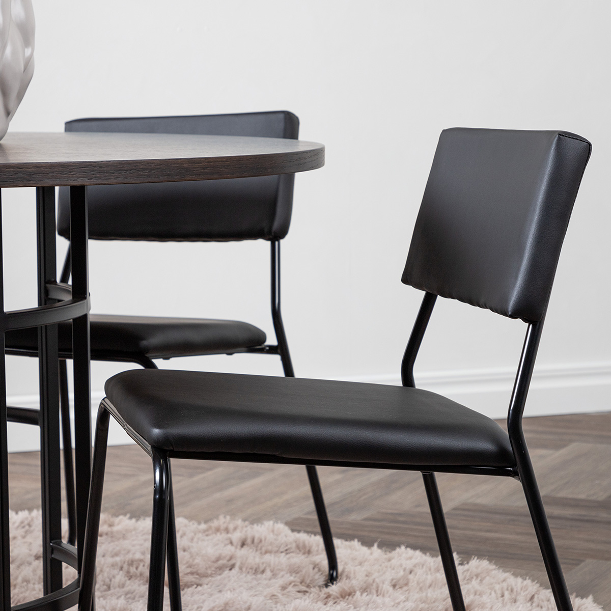 Spisegruppe Venture Home Copenhagen med 4 Kenth Stoler