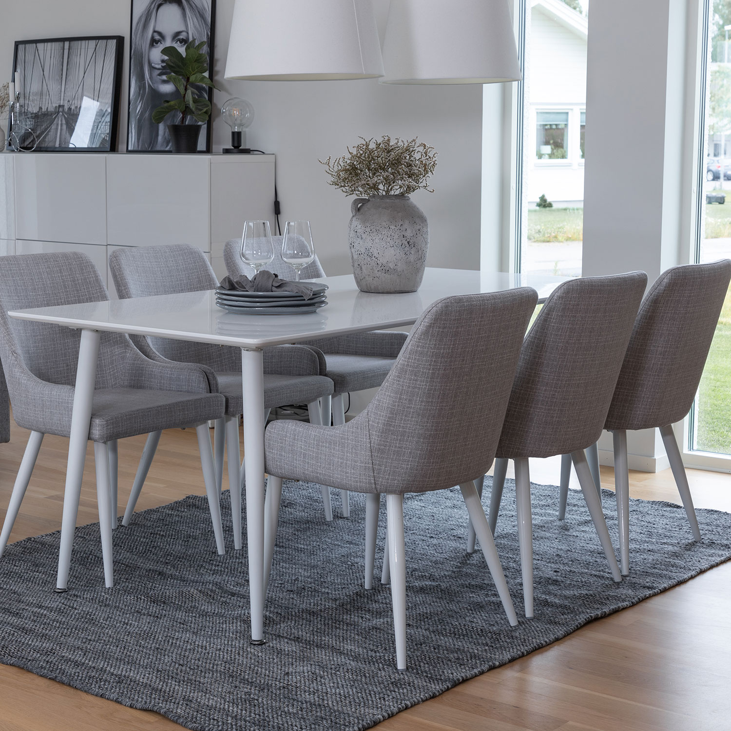 Spisegruppe Venture Home Polar med 6 Plaza Stoler
