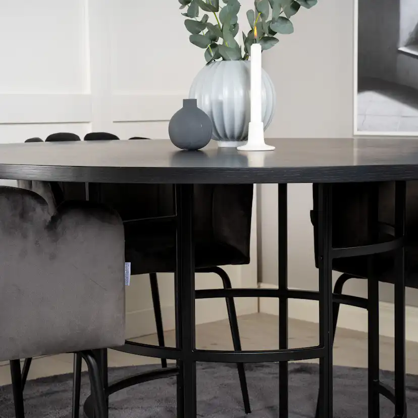 Spisegruppe furniture/fashion Copenhagen med 4 Grå Limhamn Stoler