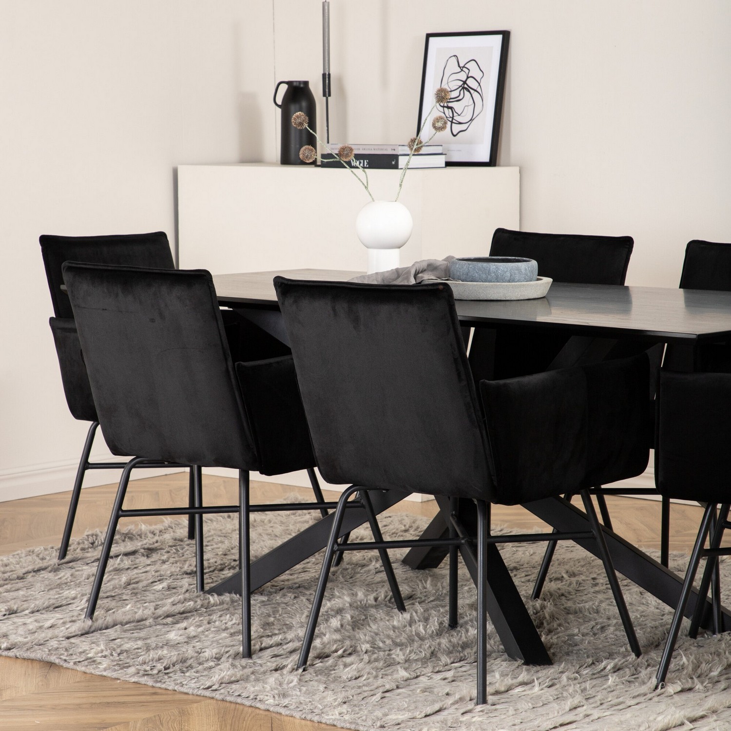 Spisegruppe Venture Home med Piata Spisebord og 6 Annika Spisestoler