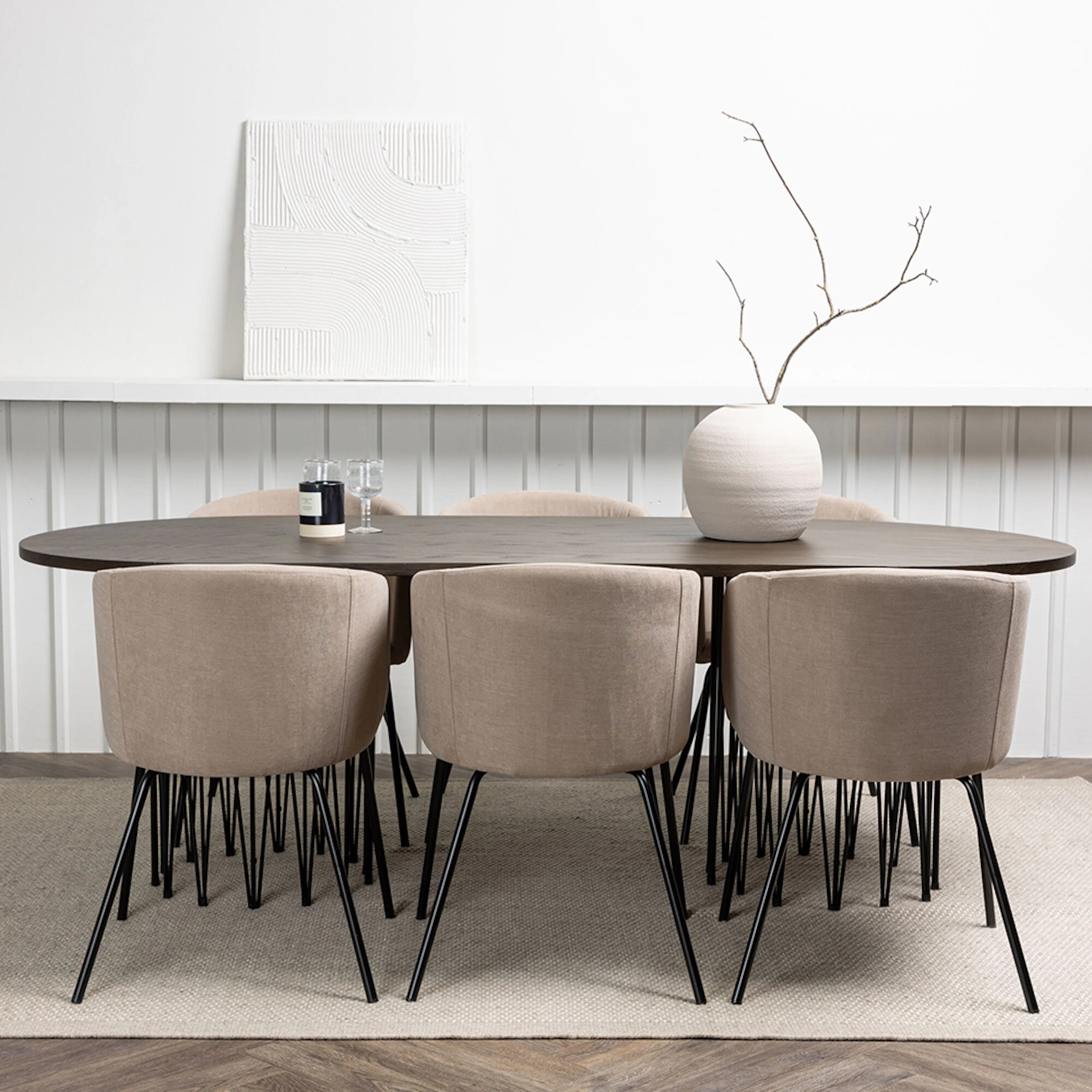 Spisegruppe furniture/fashion Stone med 6 Berit Stoler