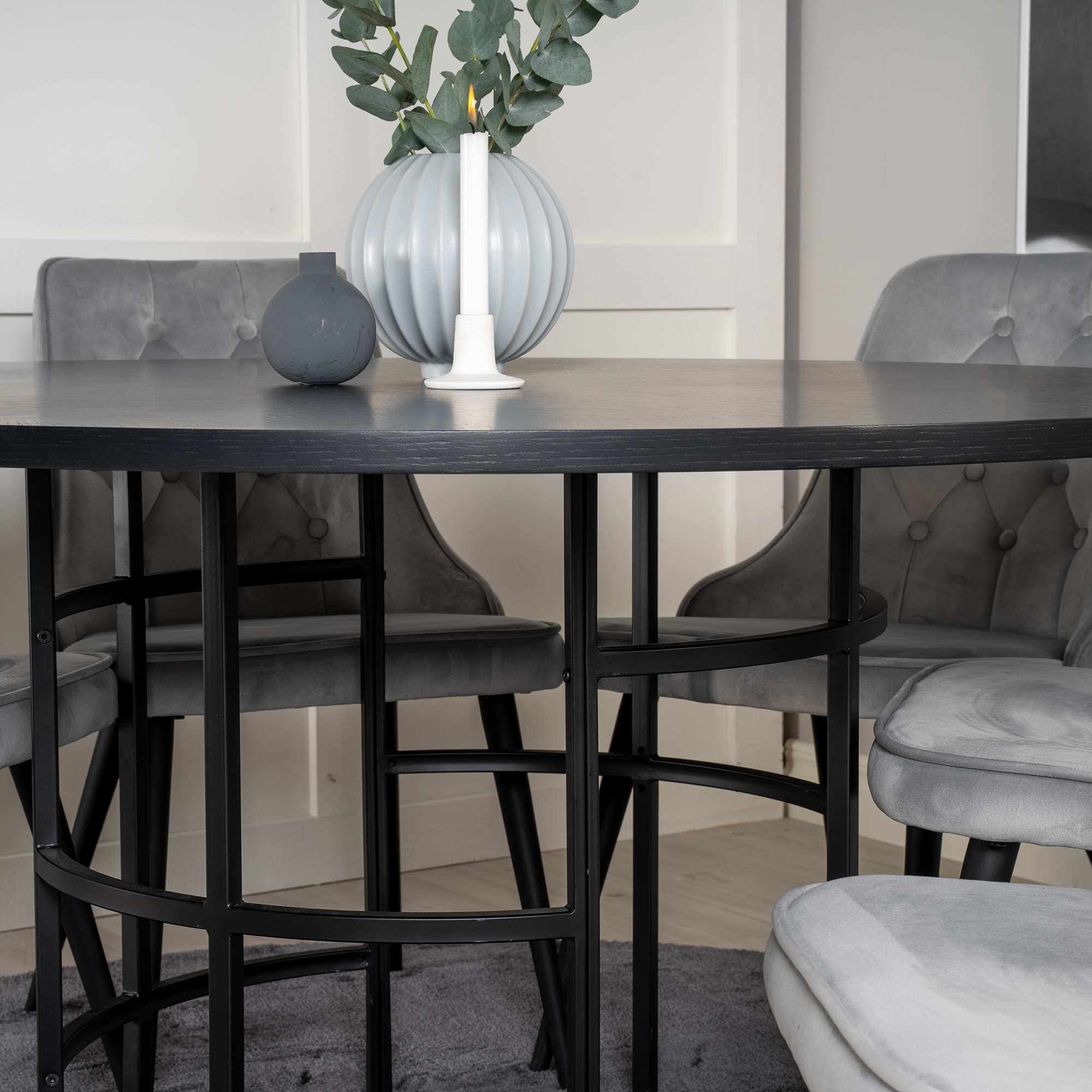 Spisegruppe furniture/fashion Copenhagen med 6 Vera Stoler