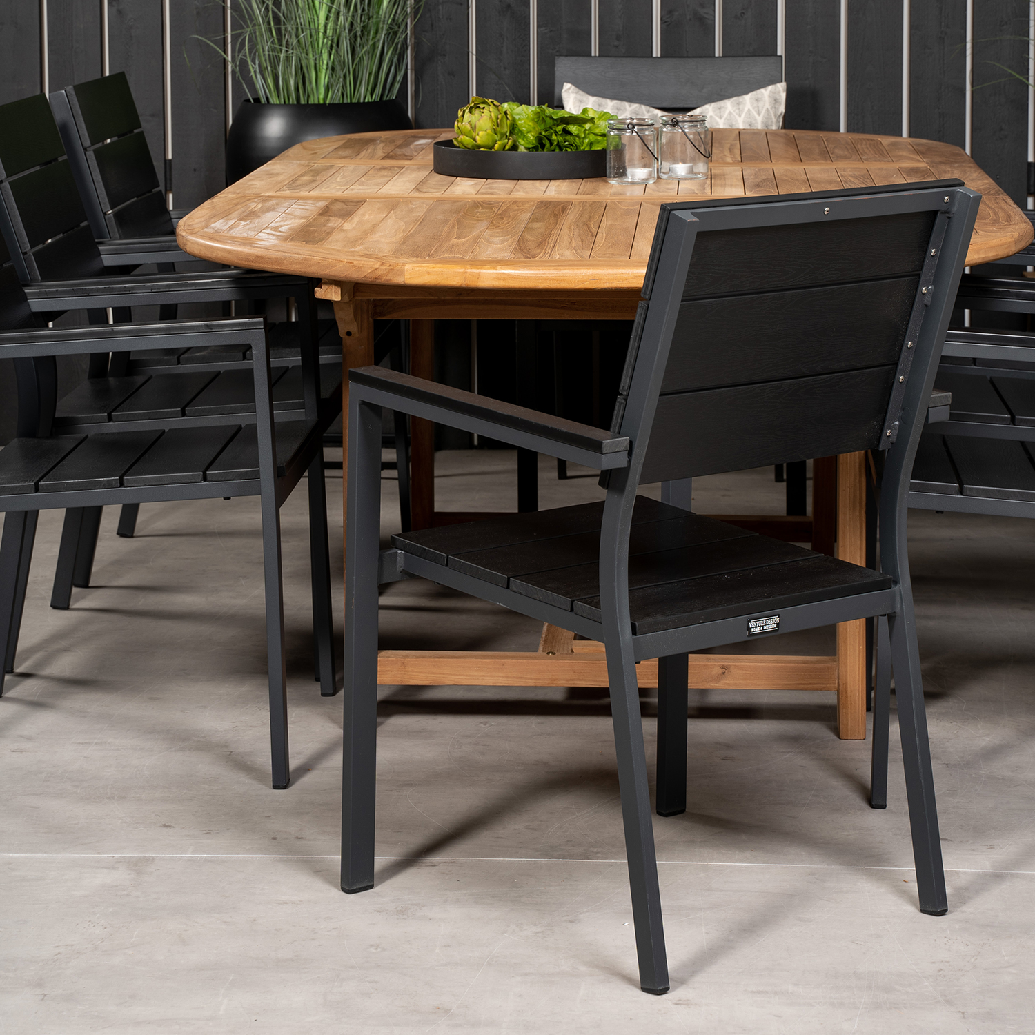 Spisegruppe Venture Home Kenya 180-240x120 Teak med 8 Levels Lenestoler