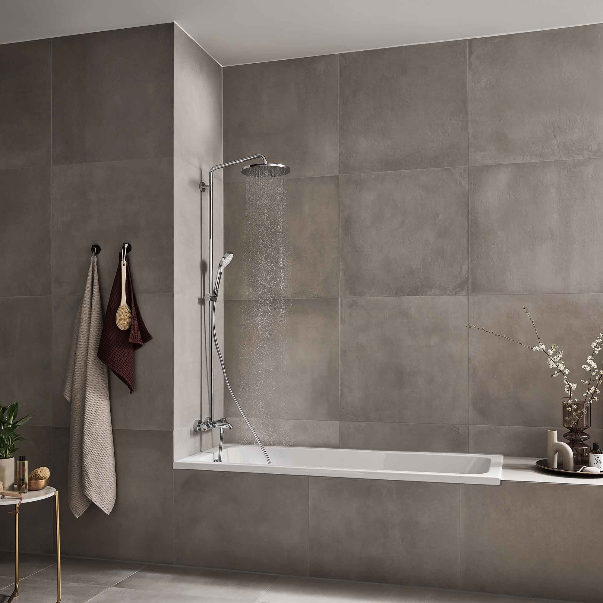 Takdusjsett Hansgrohe Croma Select S 280 Air 1jet Showerpipe med Badekarbatteri