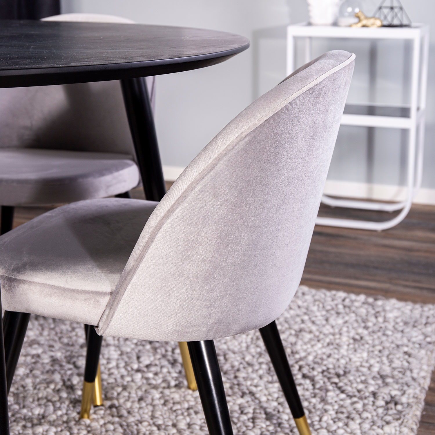 Spisegruppe Venture Home Dipp med 4 Velvet Stoler Rundt