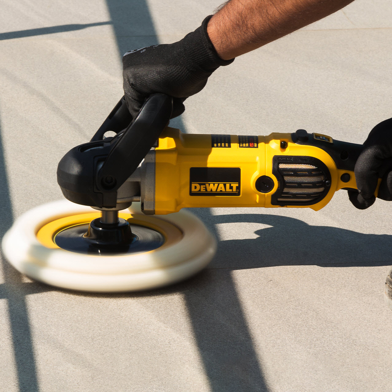 Polermaskin Dewalt DWP849X-QS 230 V