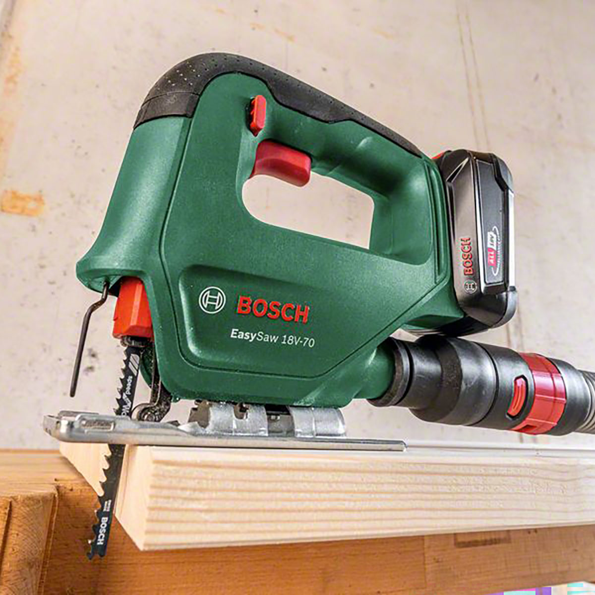 Stikksag Bosch Power Tools 18V-70