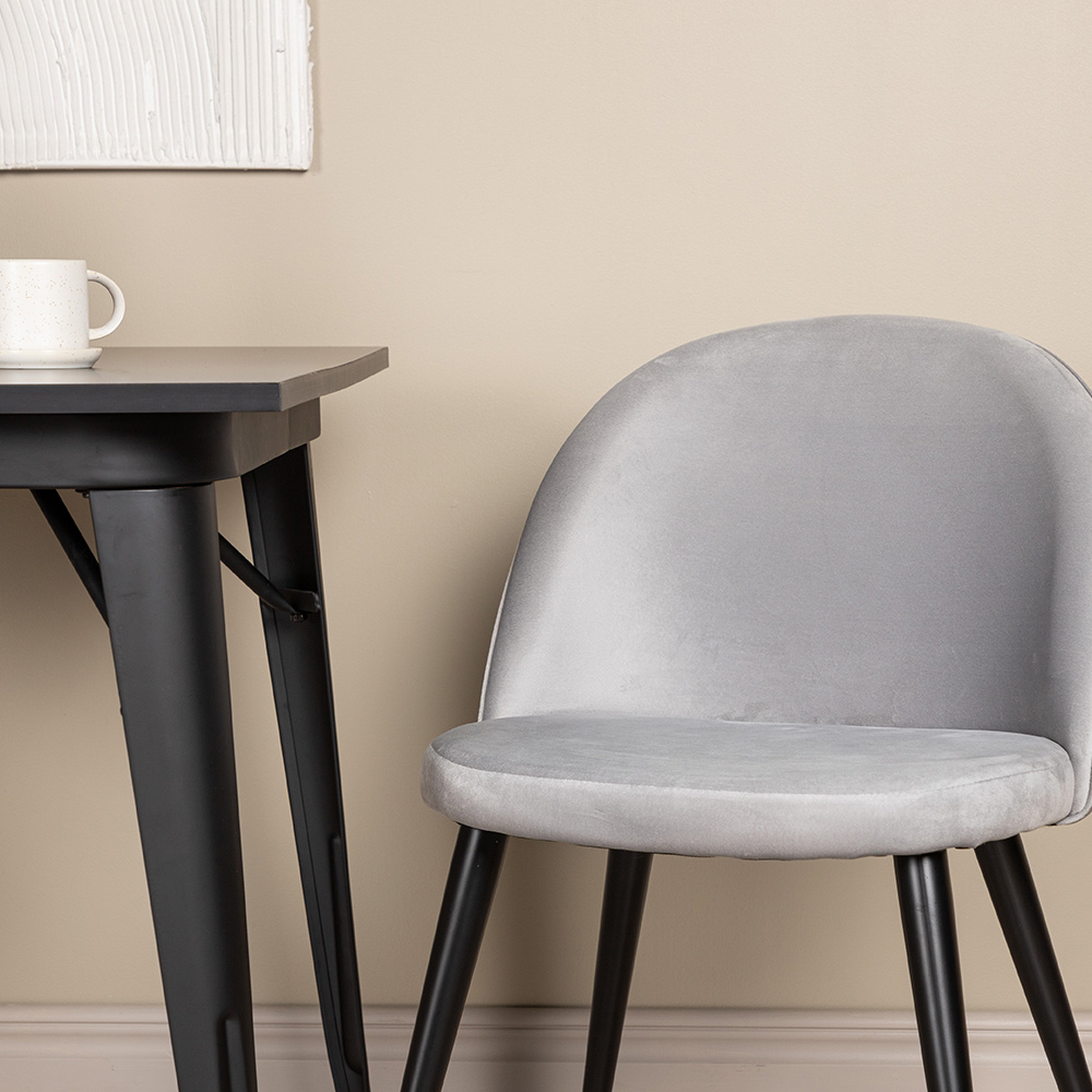 Spisegruppe Venture Home Tempe med 2 Velvet Stoler