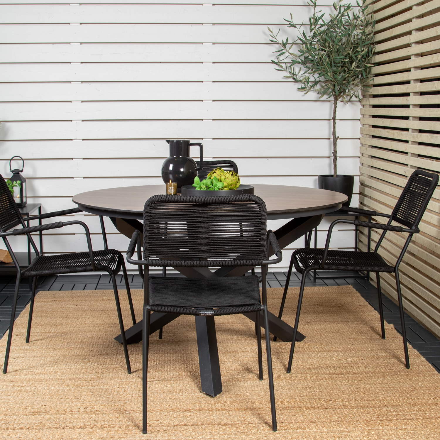 Llama Round Dining Table 120 - Black Alu / Brown HPL+Lindos Tre/Sort