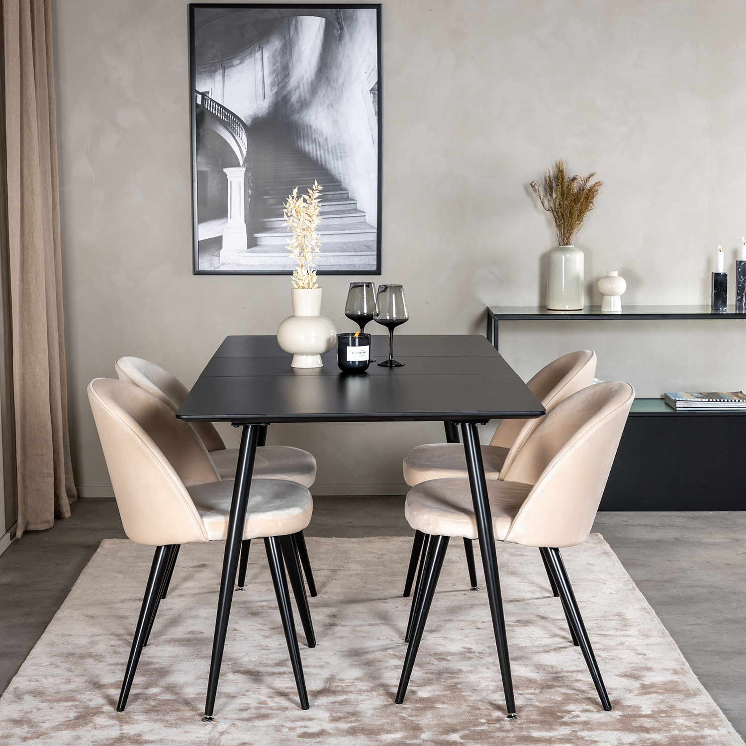 Spisegruppe Venture Home Silvia med Innleggsplate og 4 Valentina Stoler