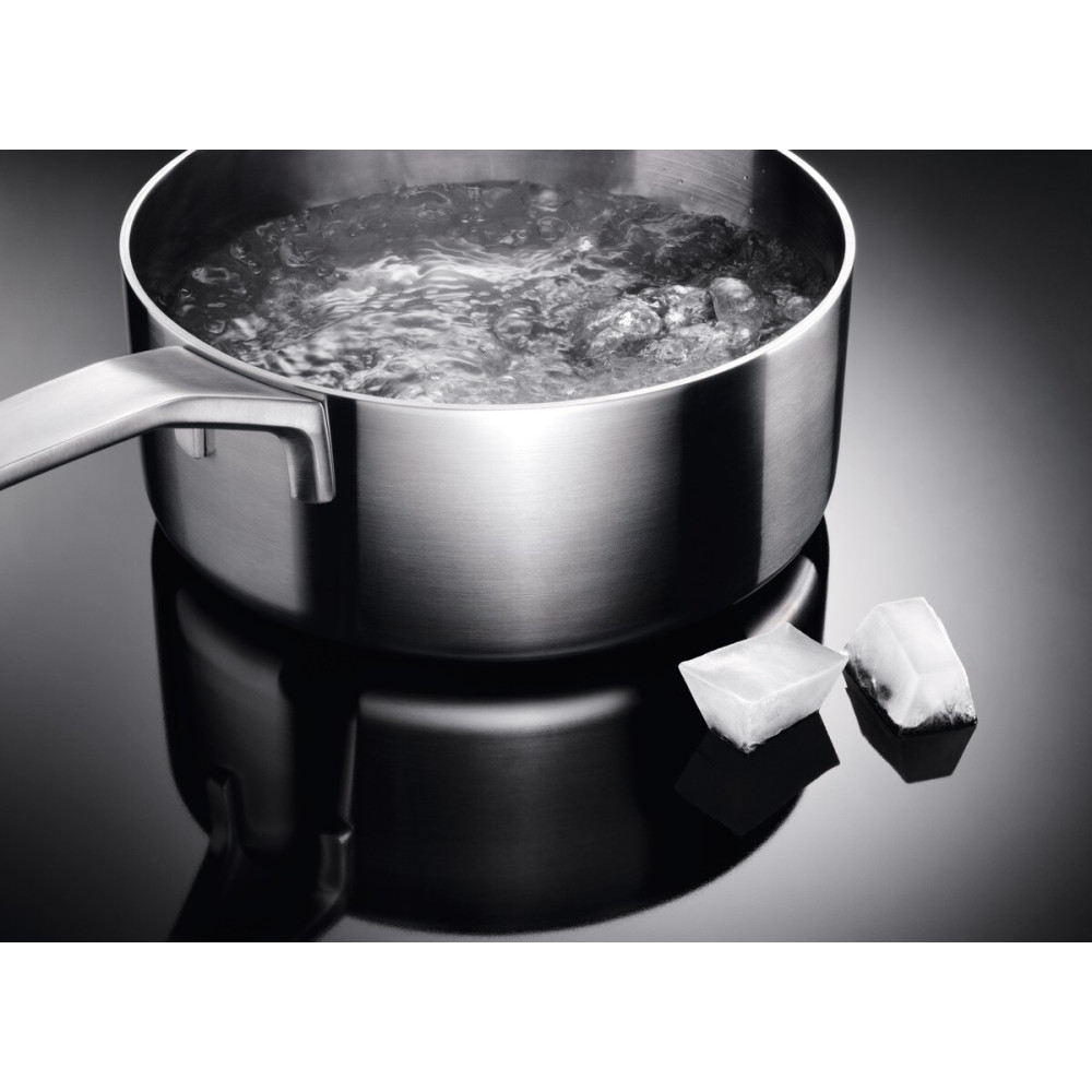 Induksjonsovn Electrolux LKI66440SK 600 SteamBake 60 Ovn med Induksjonstopp Svart
