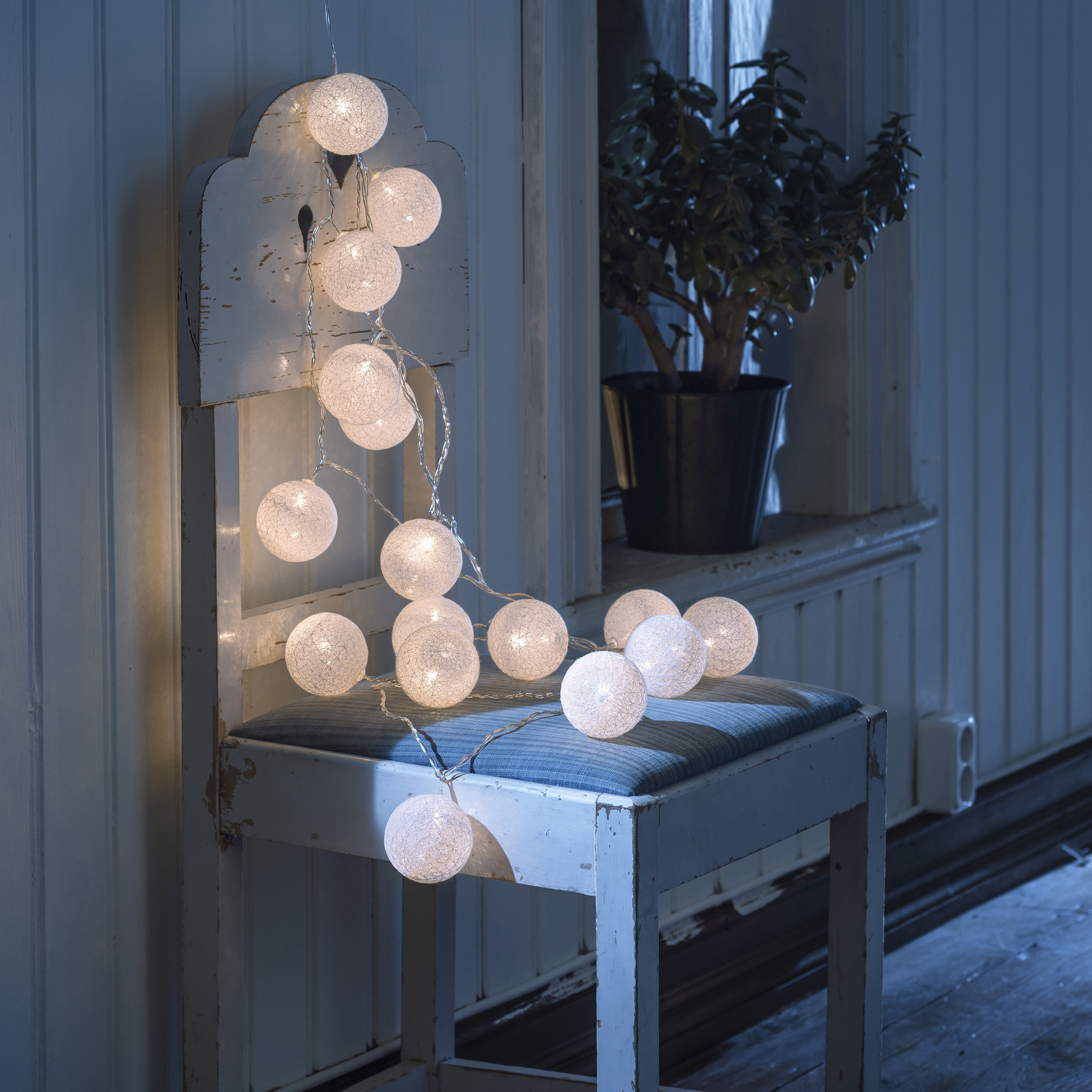 Lyslenke Gnosjö Konstsmide 16L Garnballer LED