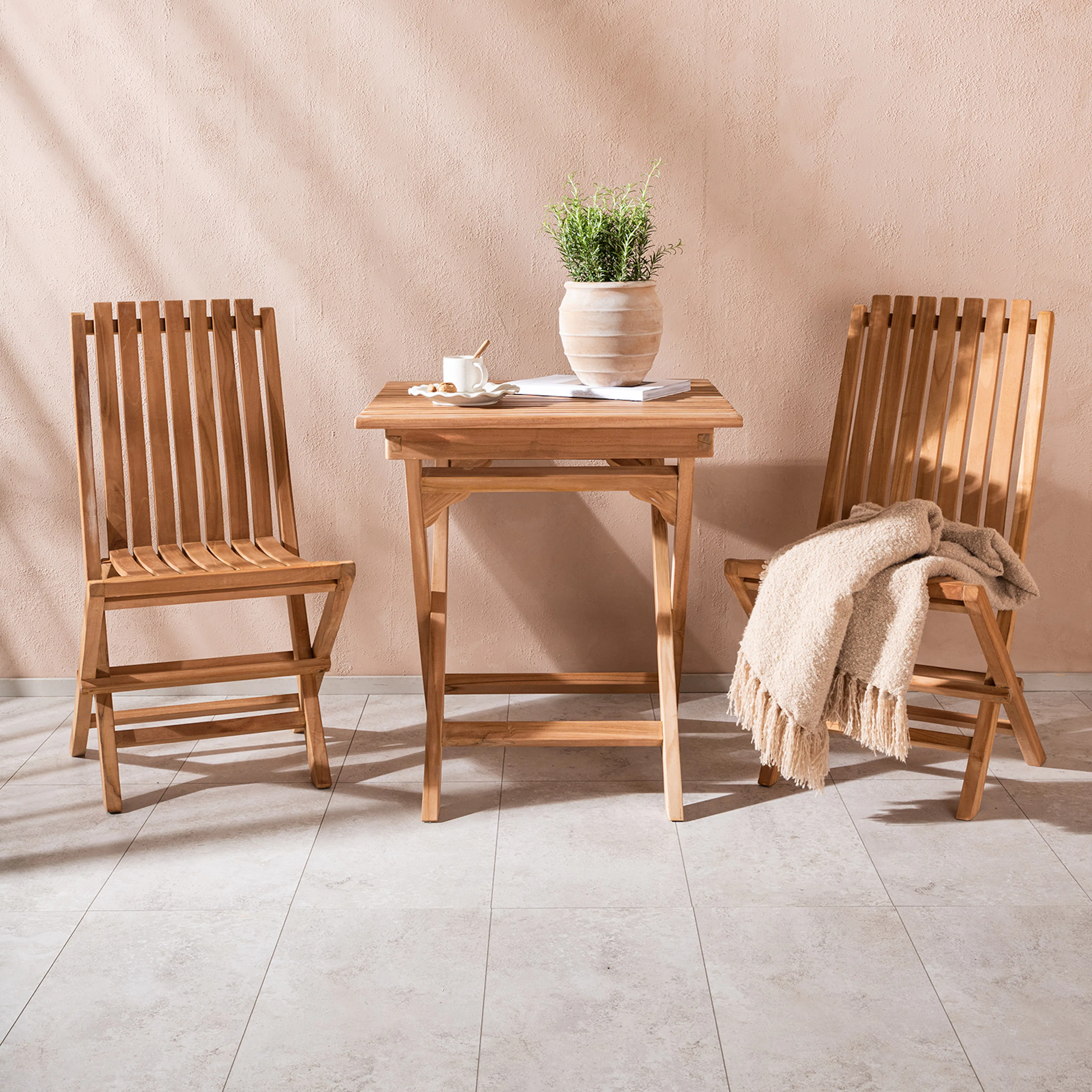 Cafégruppe Venture Home Ghana 70x70 med 2 Ghana Sammenleggbare Stoler