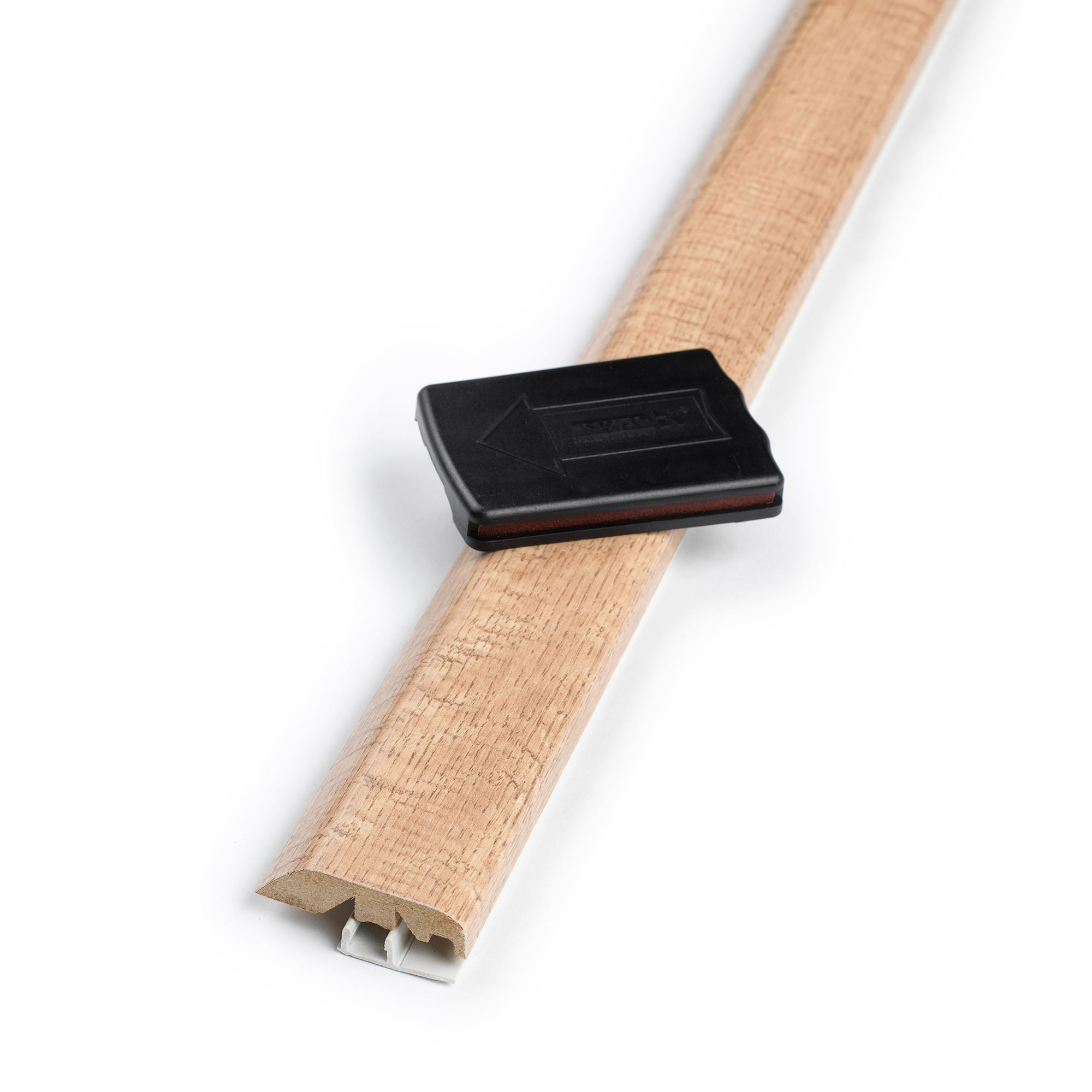 LIST 5-I-1 SKRAPET ÅRGANGSEIK MOD P Scraped Vintage Oak (03376)