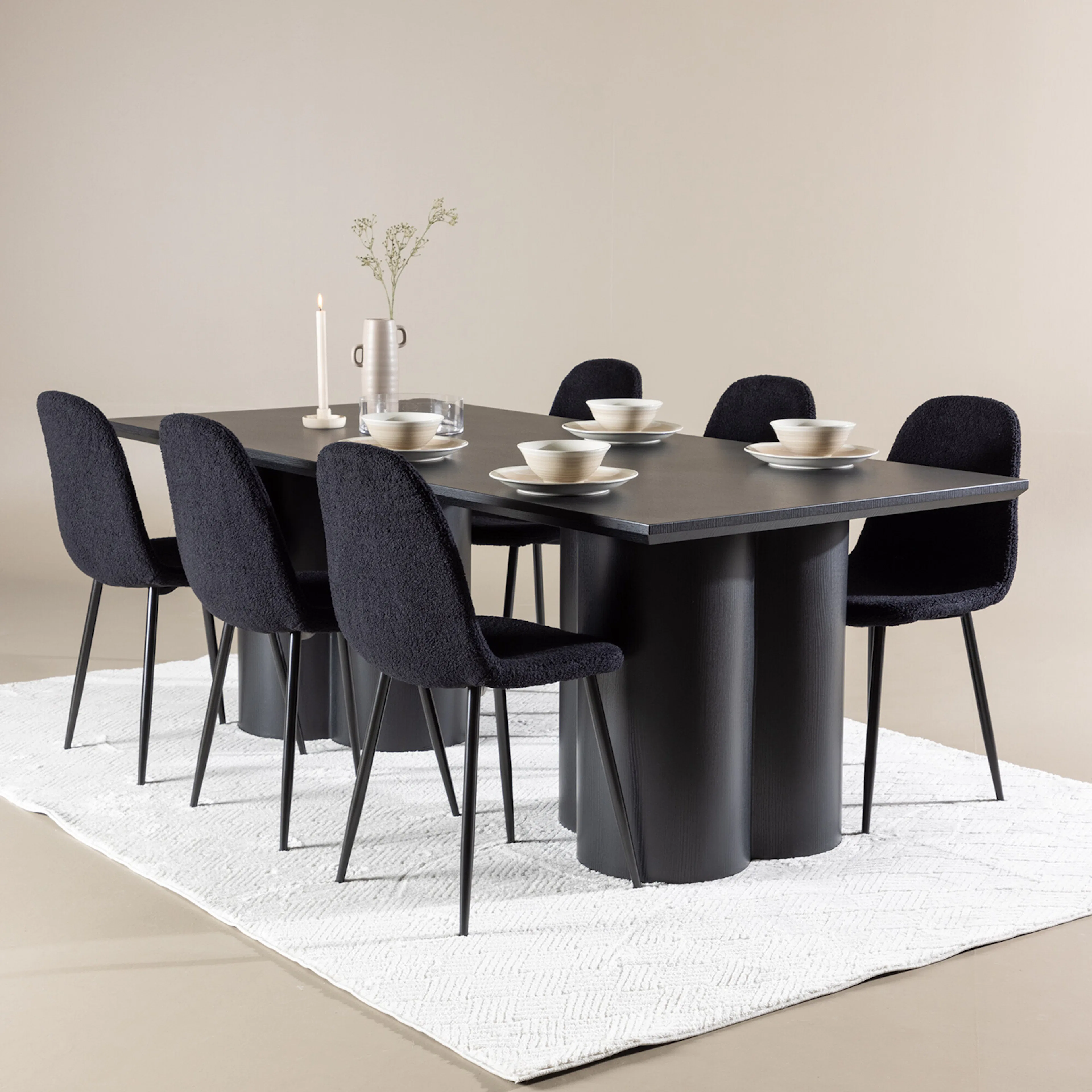 Olivia Dining Table with Polar Dining Chair Sort/Sort