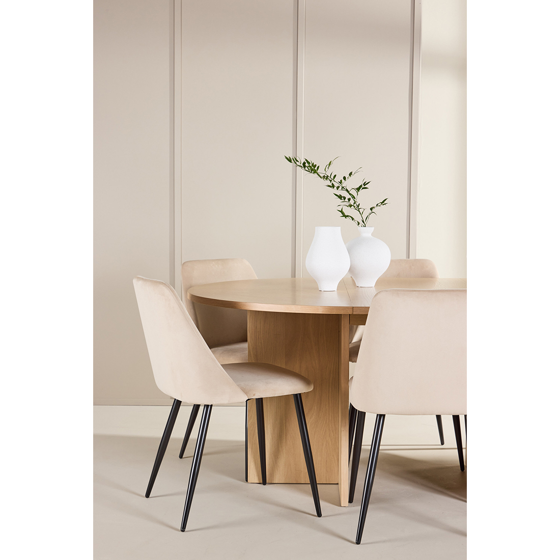 Spisegruppe Venture Home Strada Ø120 cm med 6st Night Spisestoler