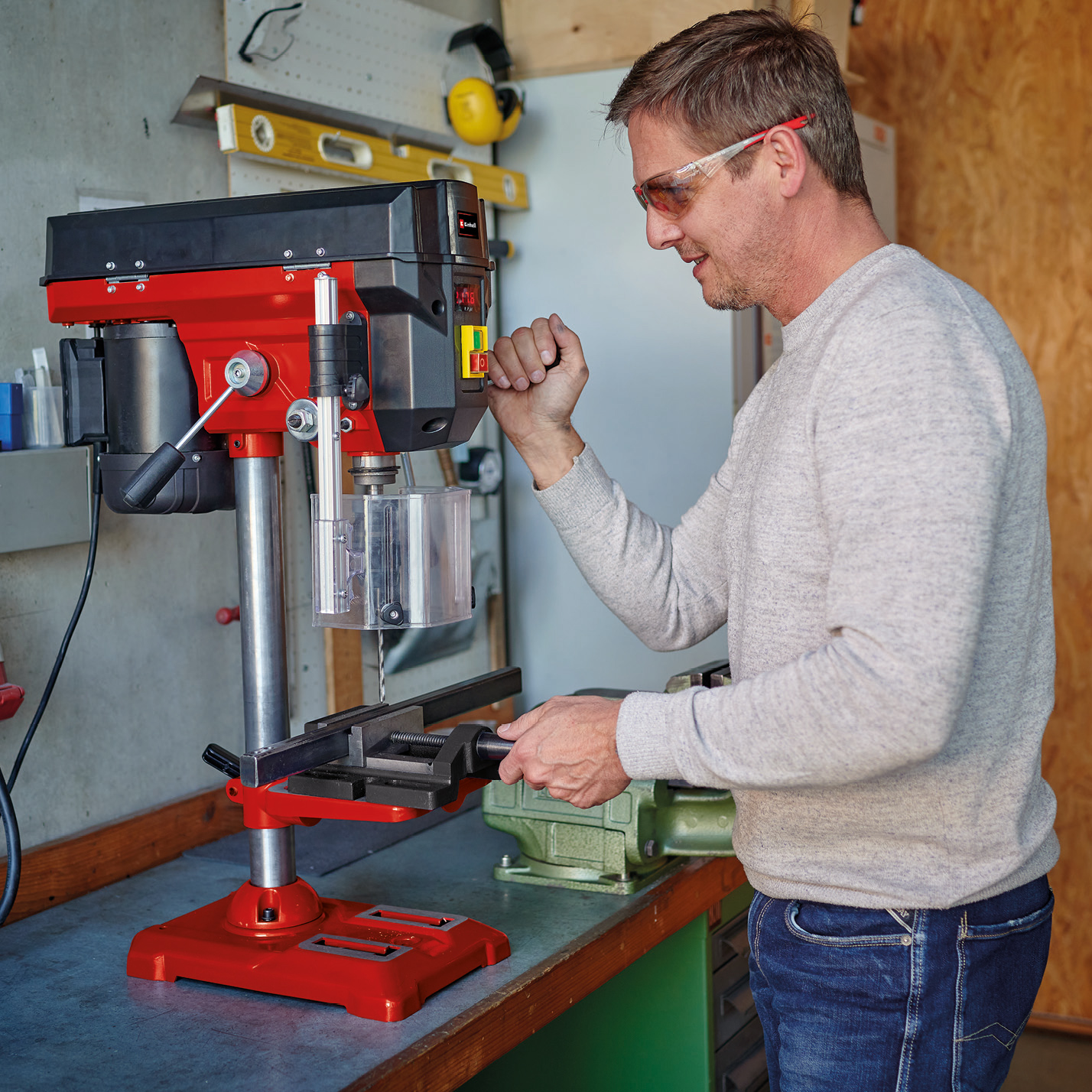 Søyleboremaskin Einhell TE-BD 550 E