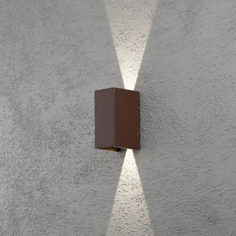 Vegglampe Gnosjö Konstsmide Cremona 2x3W Høyeffekt LED