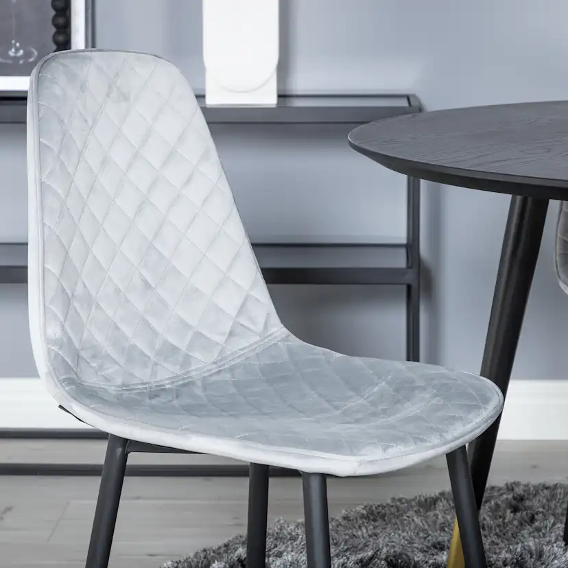 Spisegruppe Venture Home Dipp Ø115 cm med 4 Polar Stoler