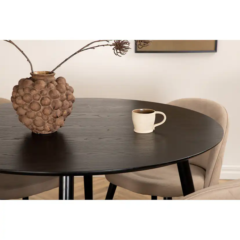 Spisegruppe Venture Home Dipp Ø115 cm med 4 Velvet Stitches Stoler