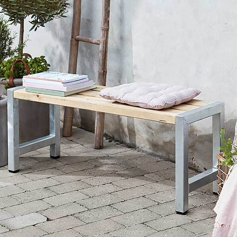Benk PLUS Café