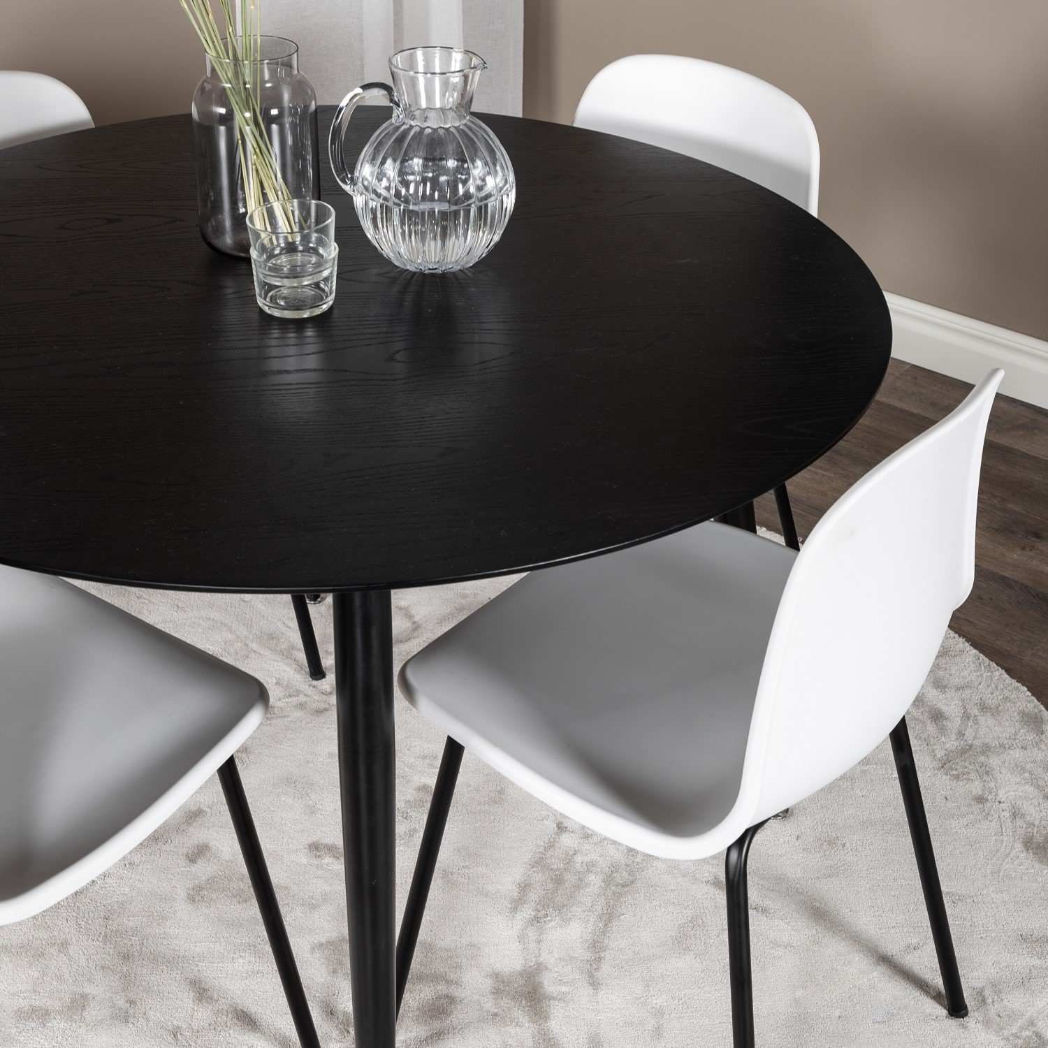 Spisegruppe Venture Home Dipp med 4 Arctic Stoler