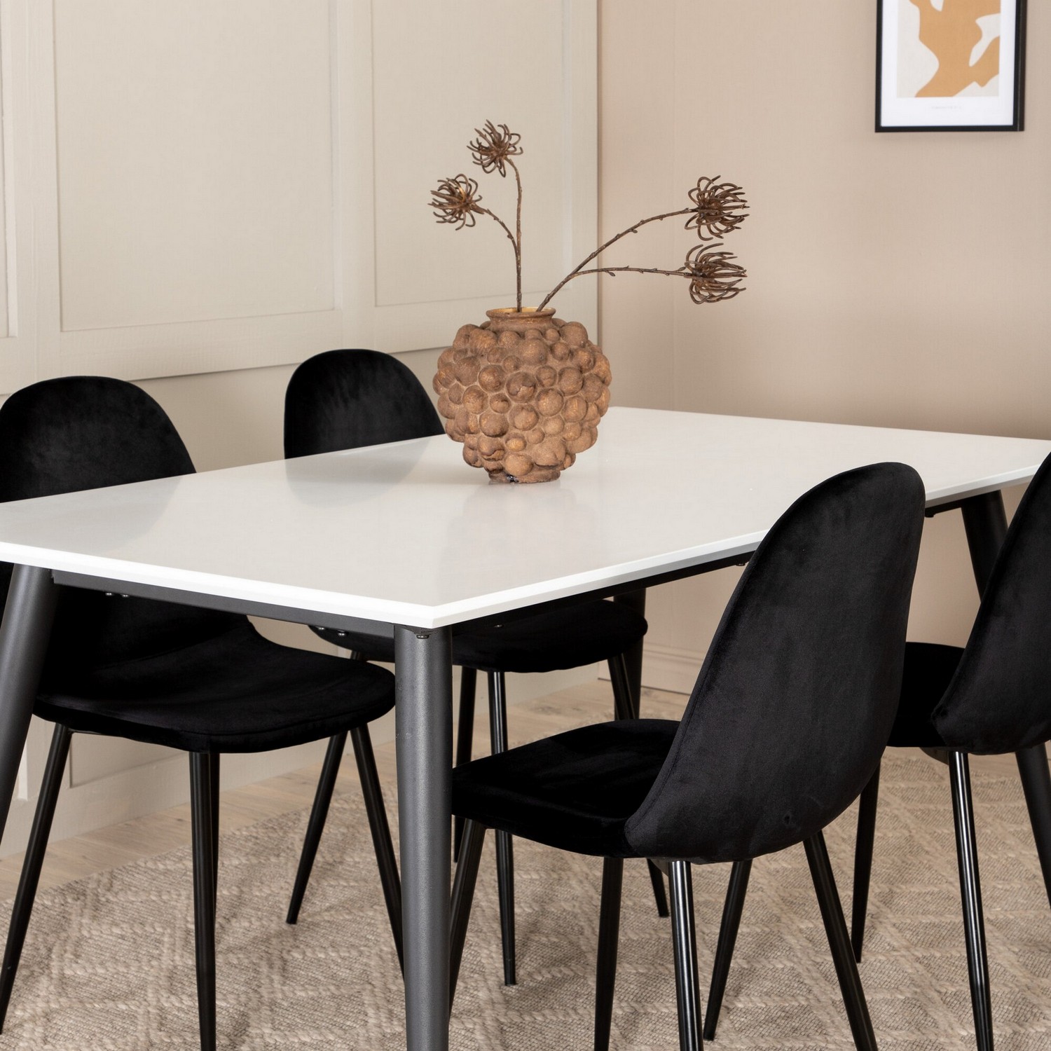 Spisegruppe Venture Home Jolie med 4 Pobbie Stoler Metall