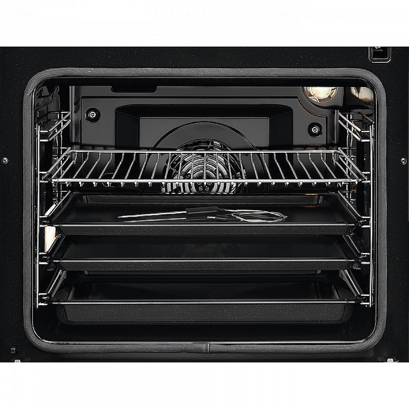 Induksjonsovn Electrolux LKI66890SW