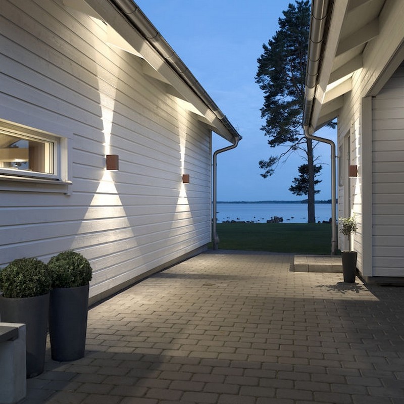 Vegglampe Gnosjö Konstsmide Cremona 2x3W Høyeffekt LED