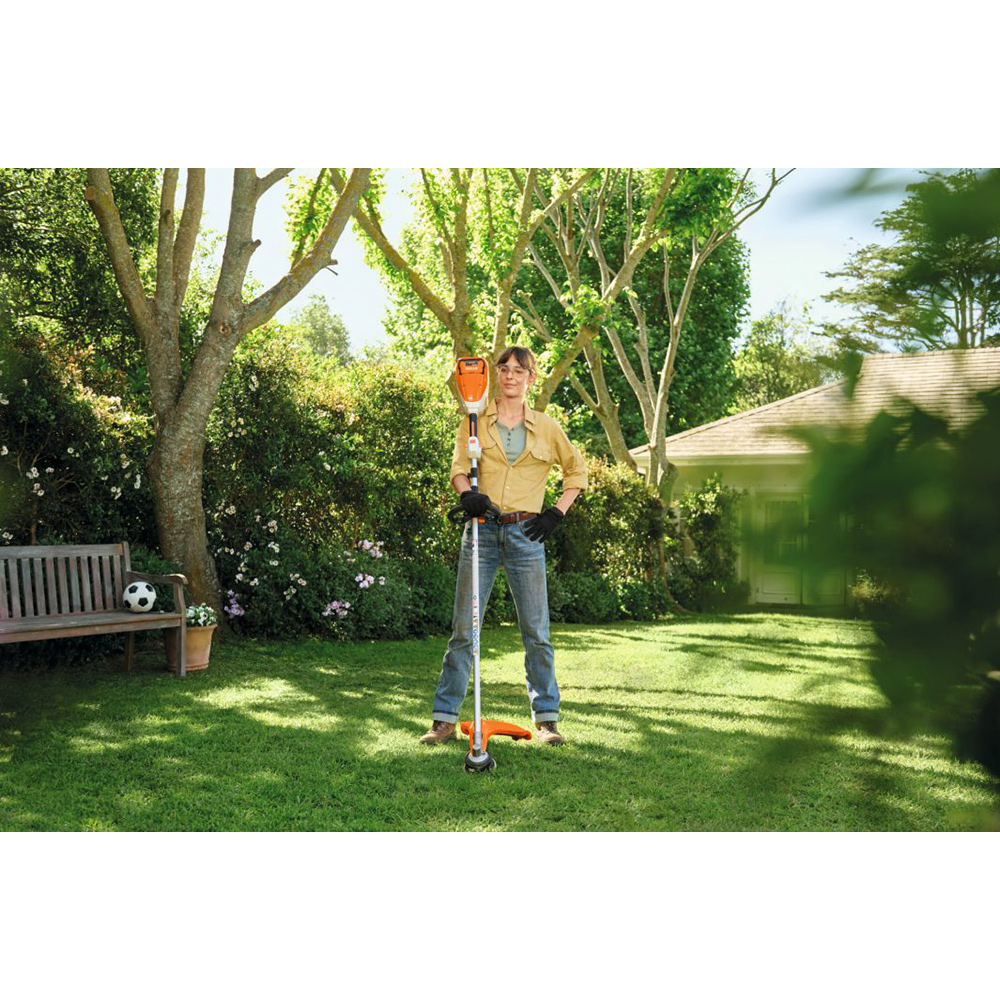 Gresstrimmer STIHL FSA 80 R uten Batteri & Lader
